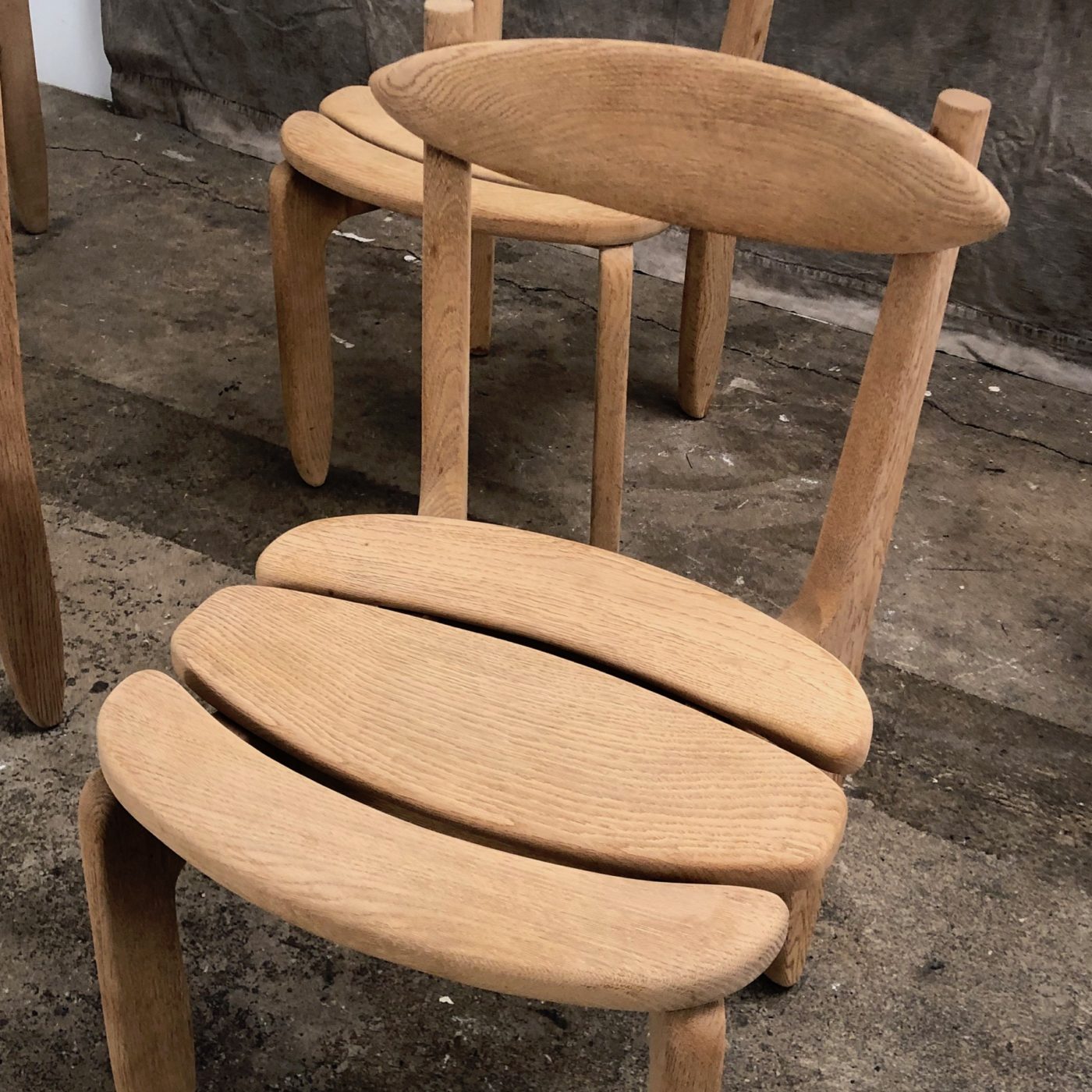 midecentury-oak-chairs0000