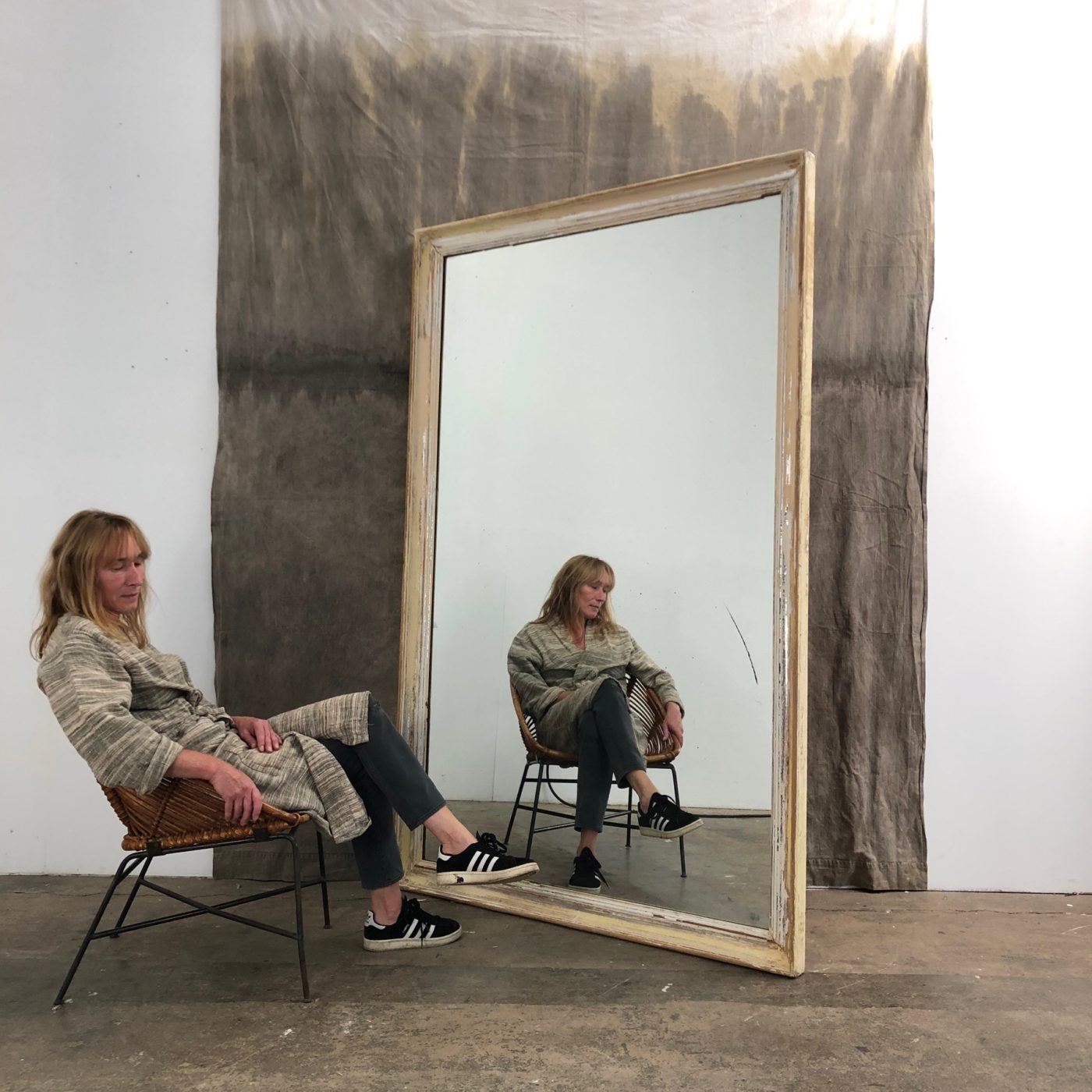 large-painted-mirror0001