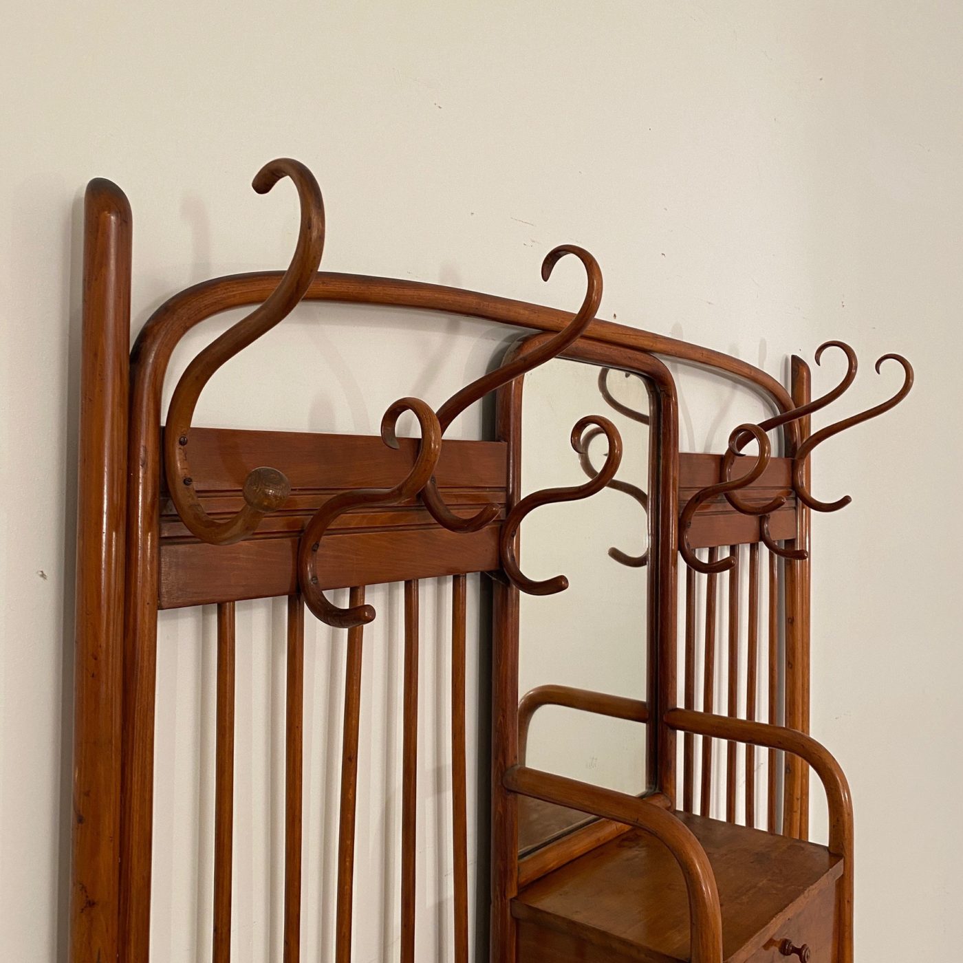 art-nouveau-coatrack0005