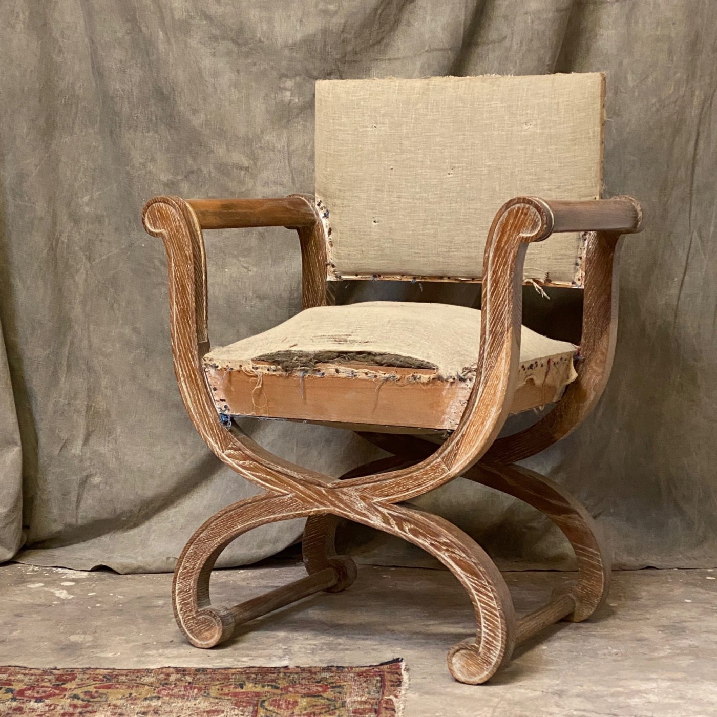 1940-curule-chair0005