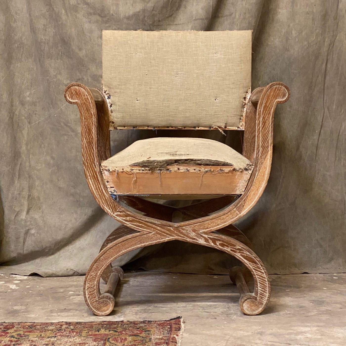 1940-curule-chair0007