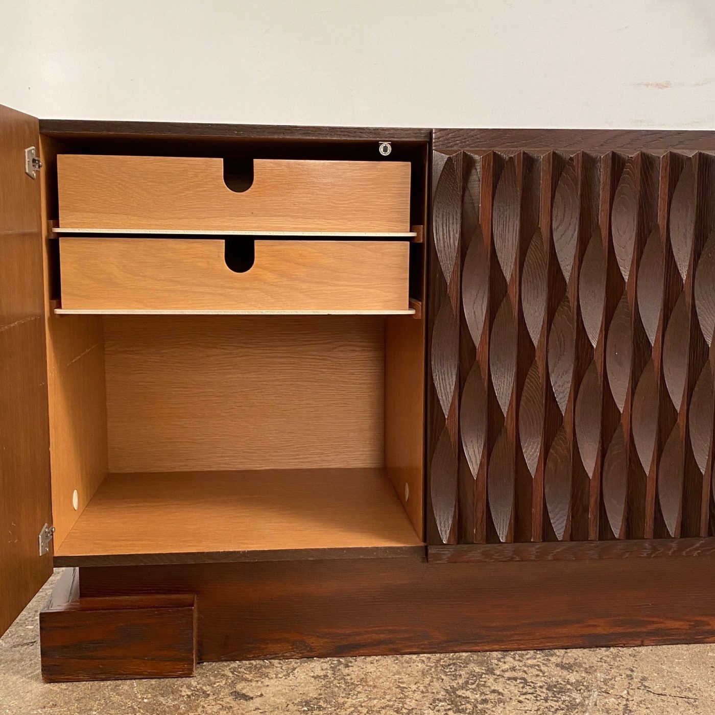 large-brutalist-sideboard0005