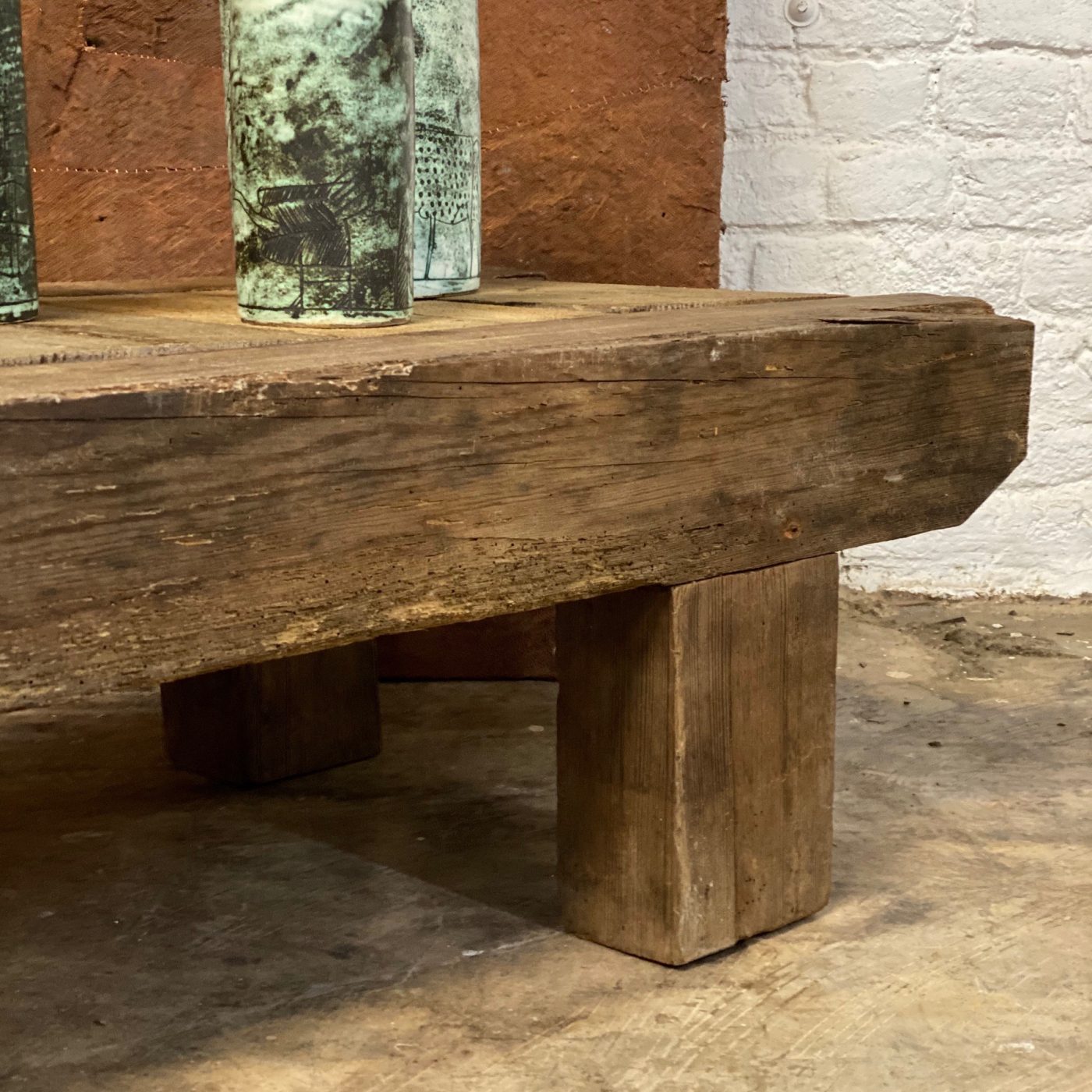 primitive.coffee-table0005