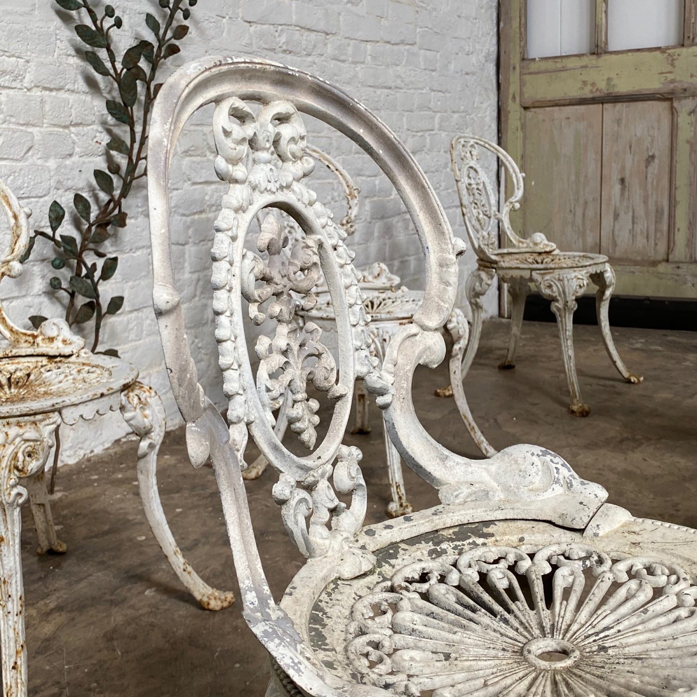 antique-garden-chairs0002