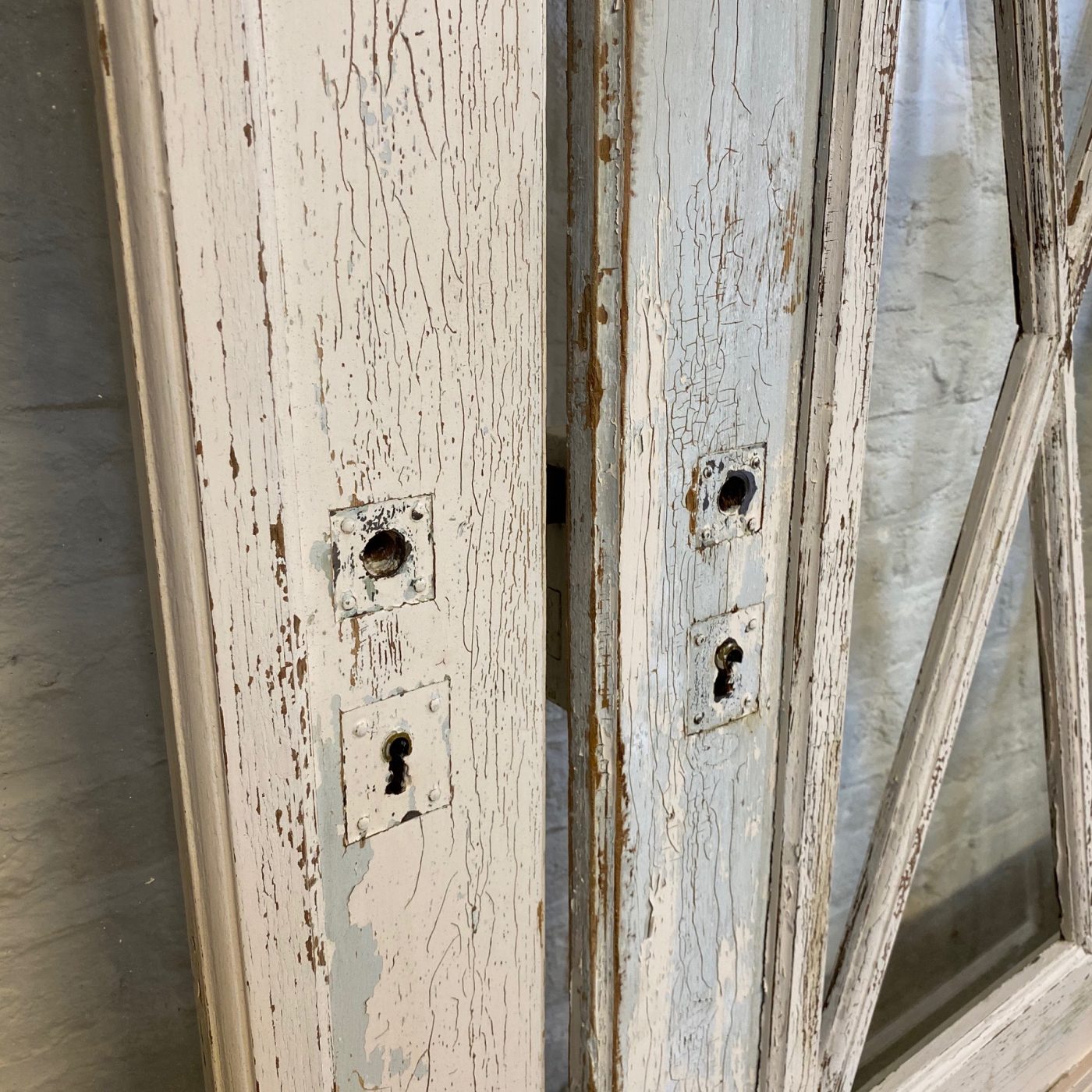 old-painted-doors0006