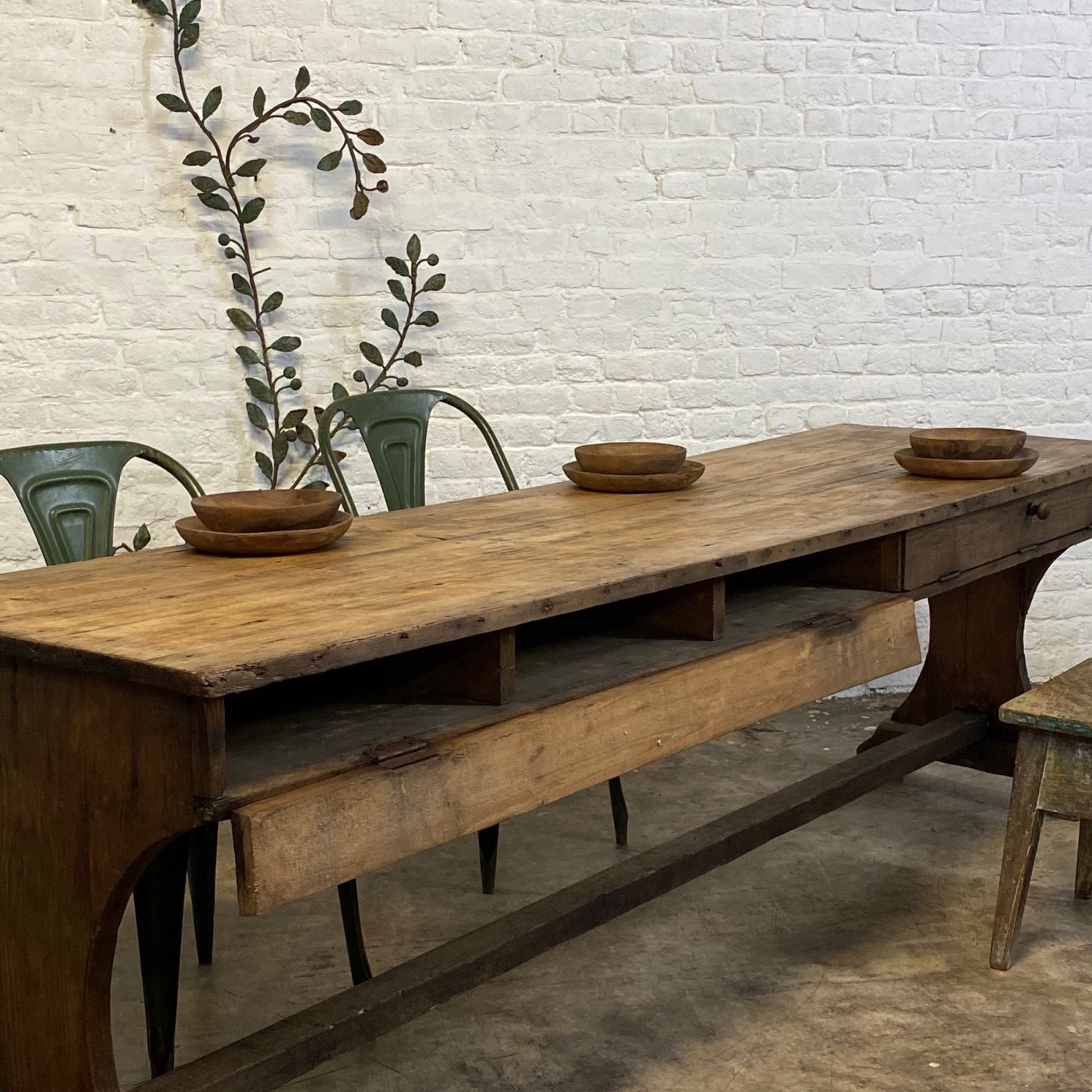 refectory-table0008