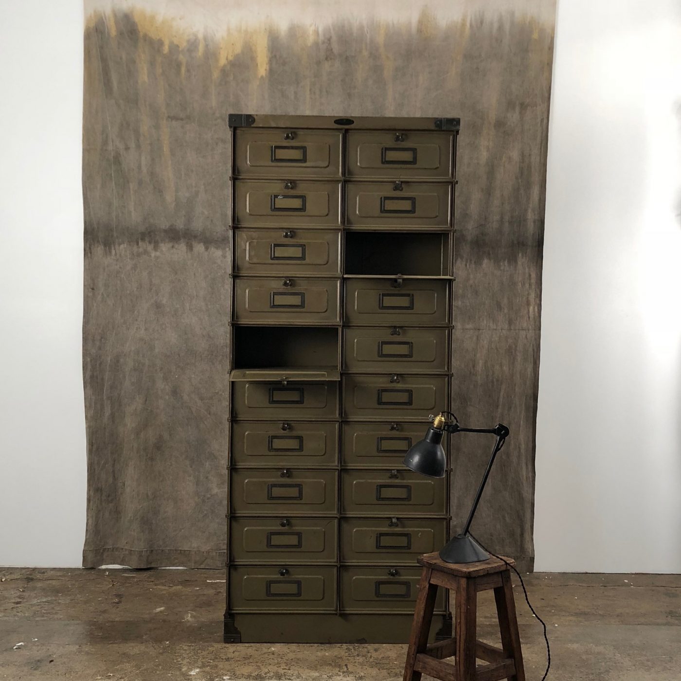 industrial-strafor-cabinet0006