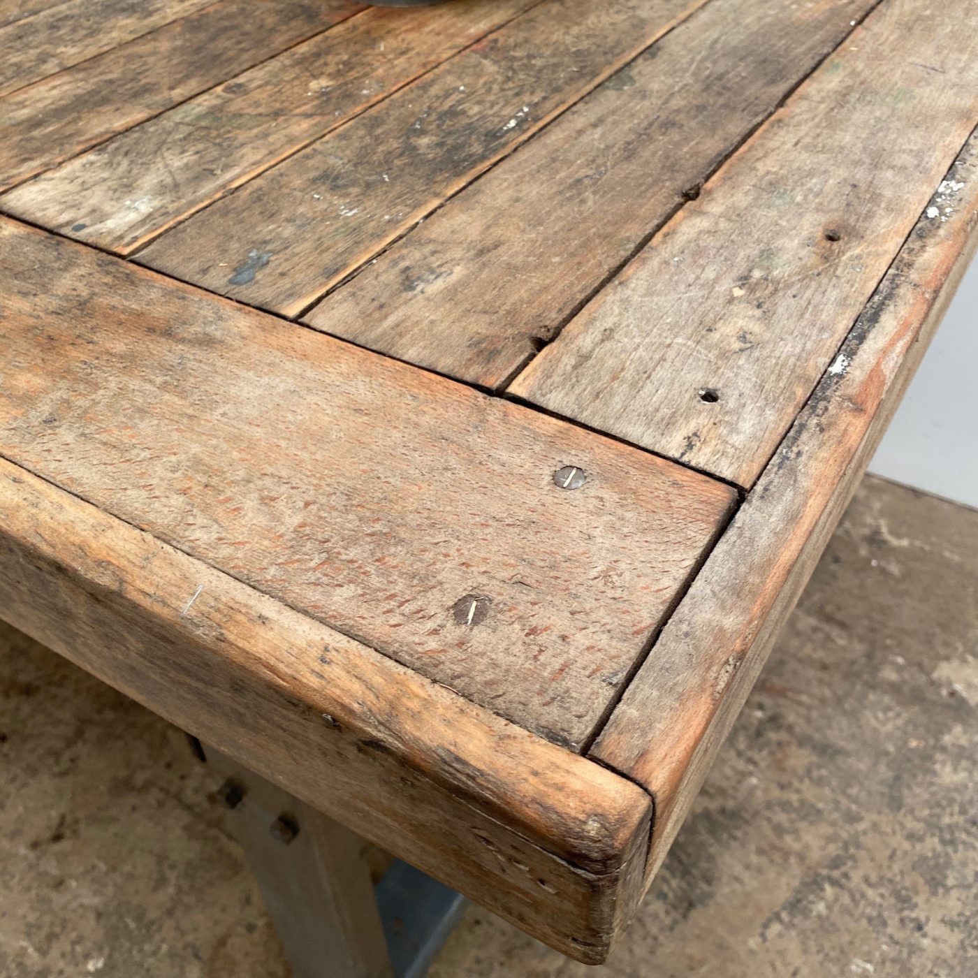 large-work-table0003