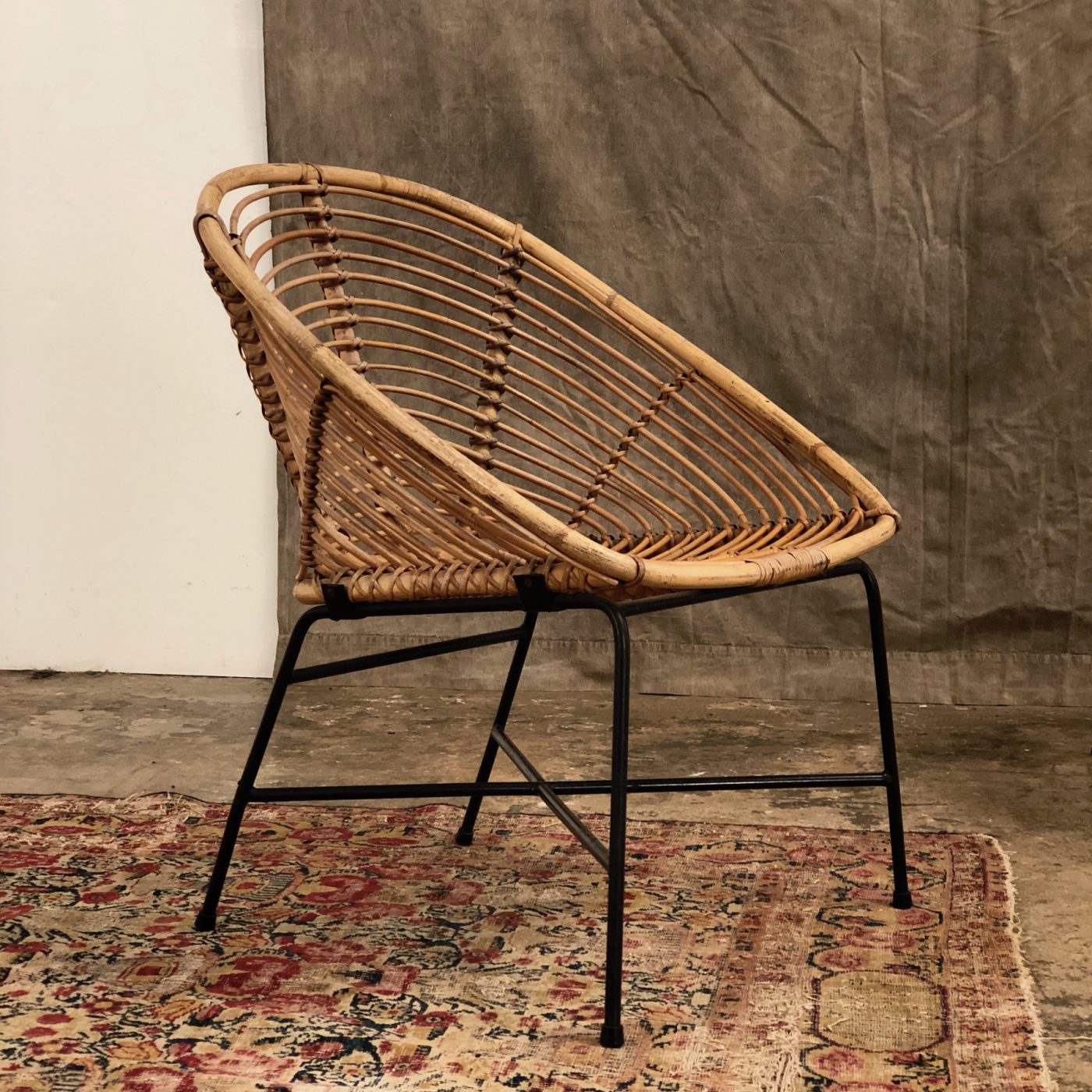 vintage-rattan-armchairs0001