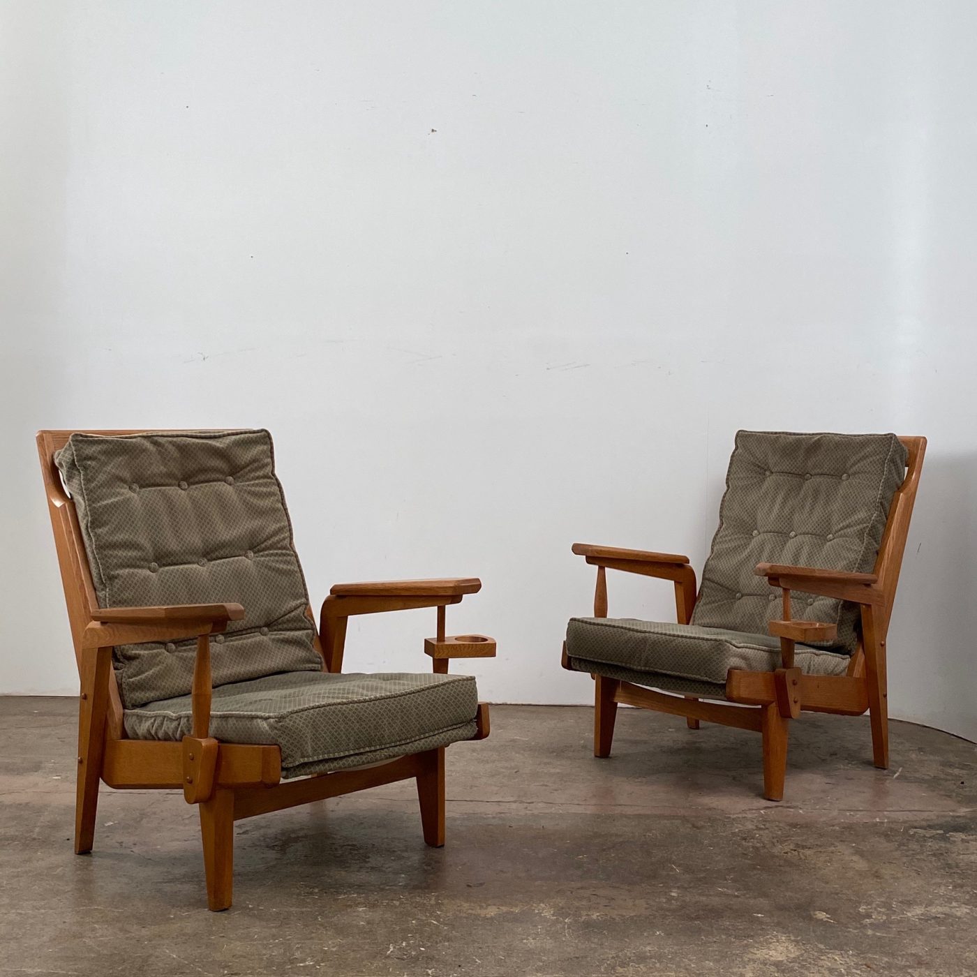 midcentury-oak-armchairs0000