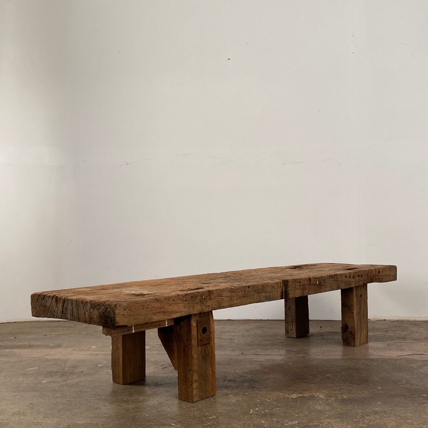 primitive-wooden-bench0002