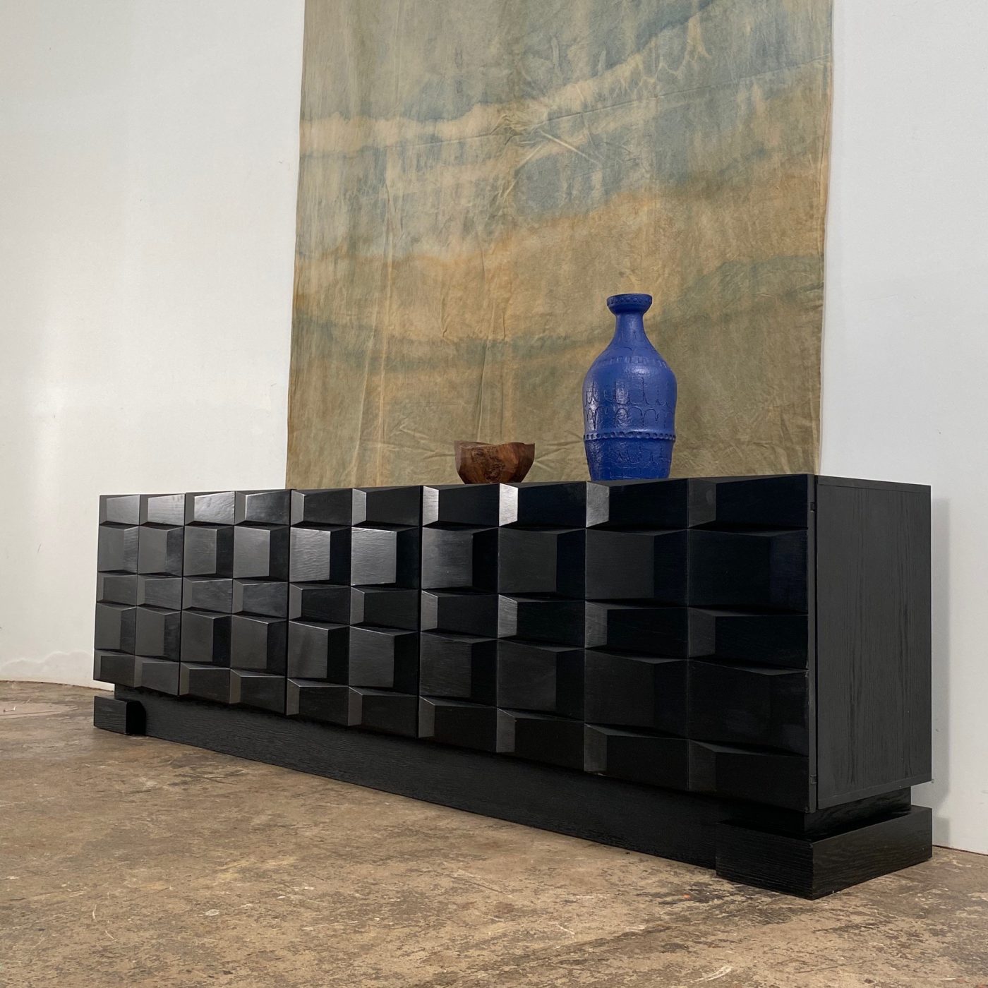 black-brutalist-credenza0002