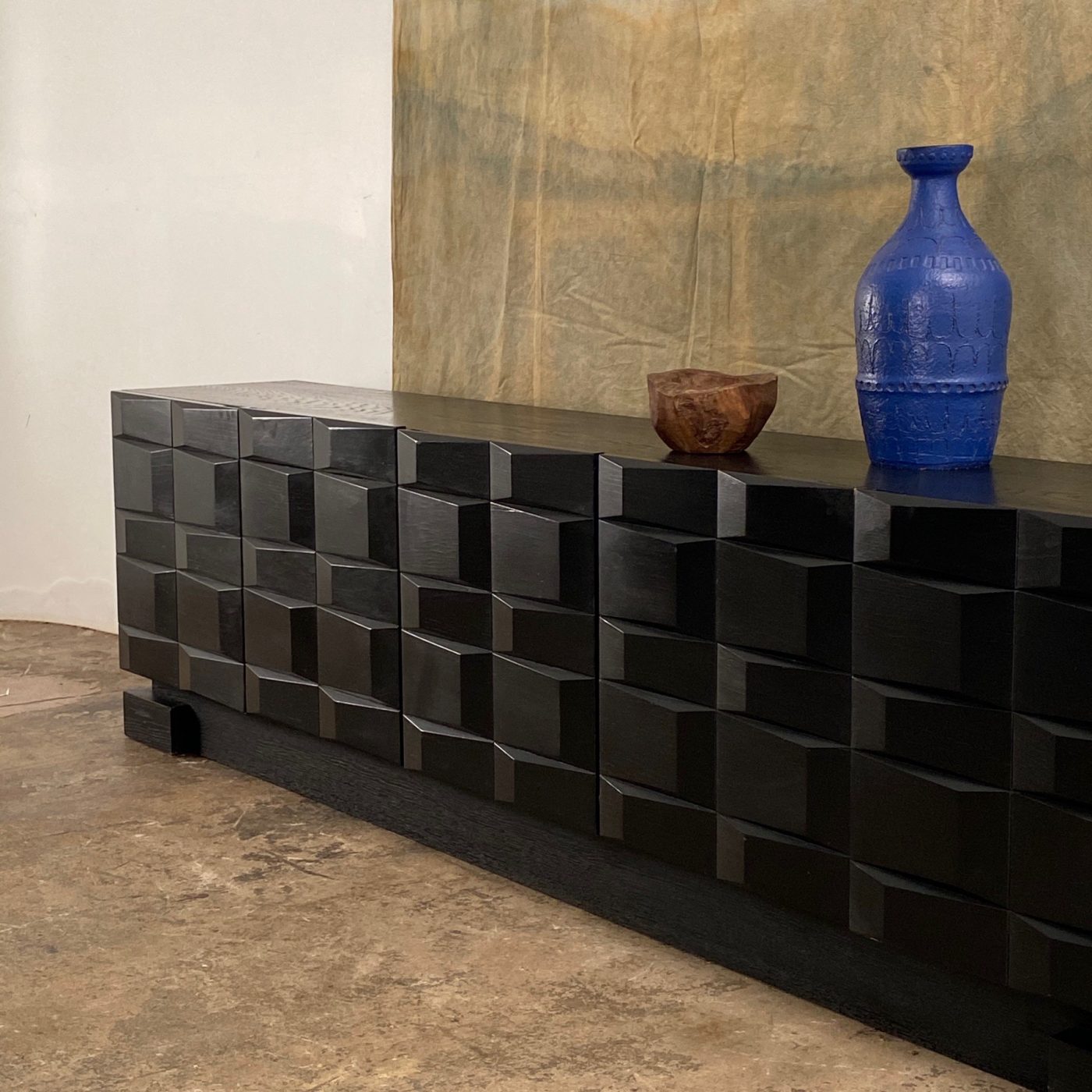 black-brutalist-credenza0005