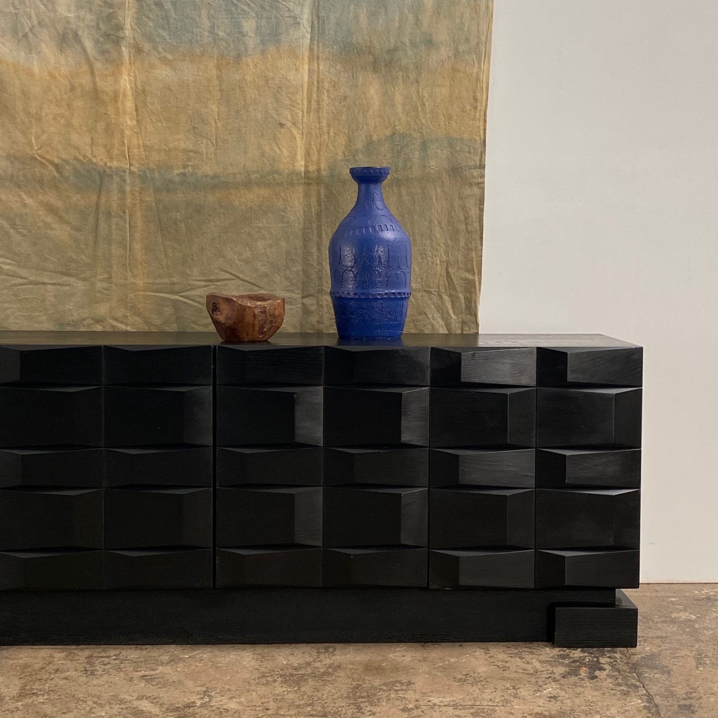 black-brutalist-credenza0006