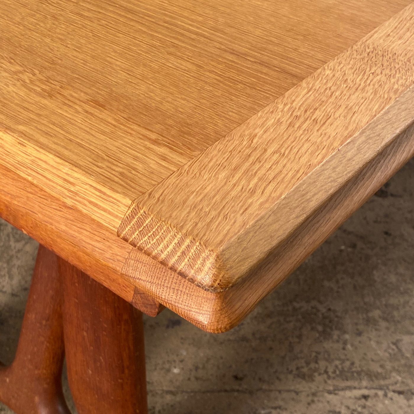 large-midcentury-table0002