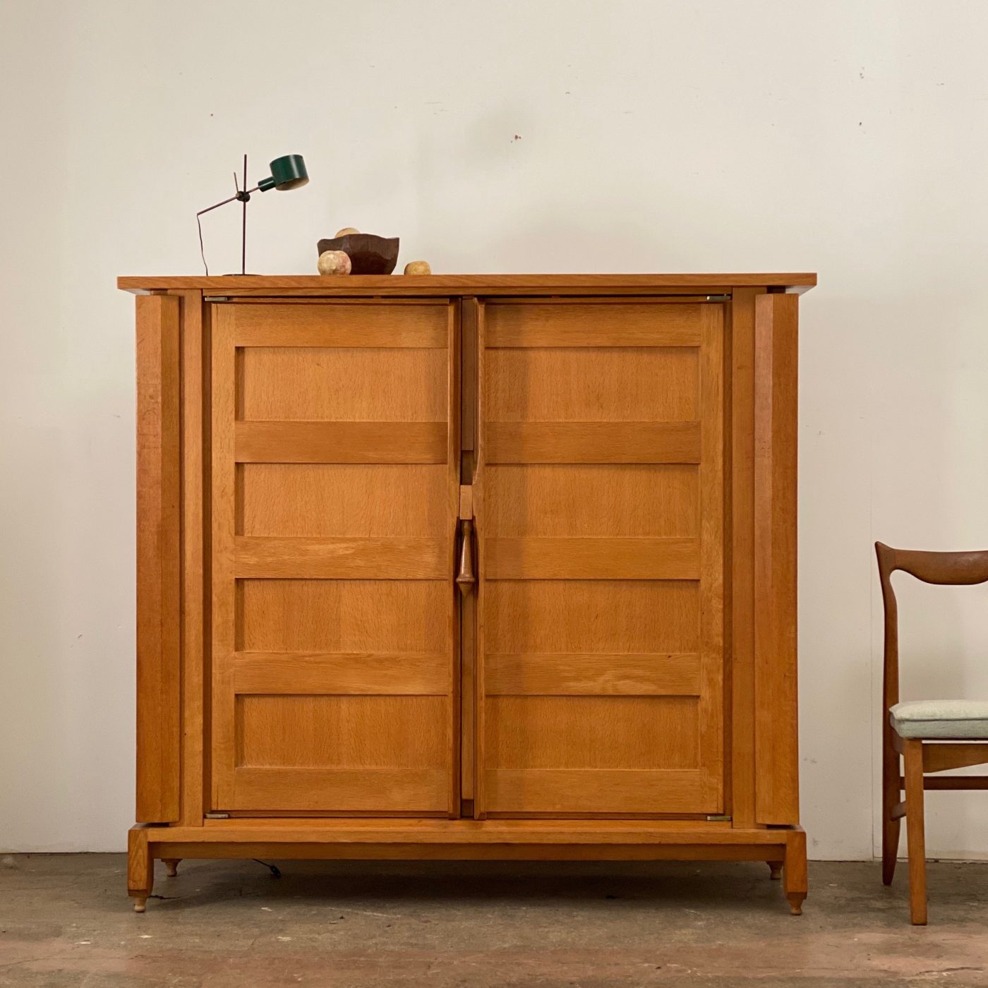 midcentury-oak-cupboard0010