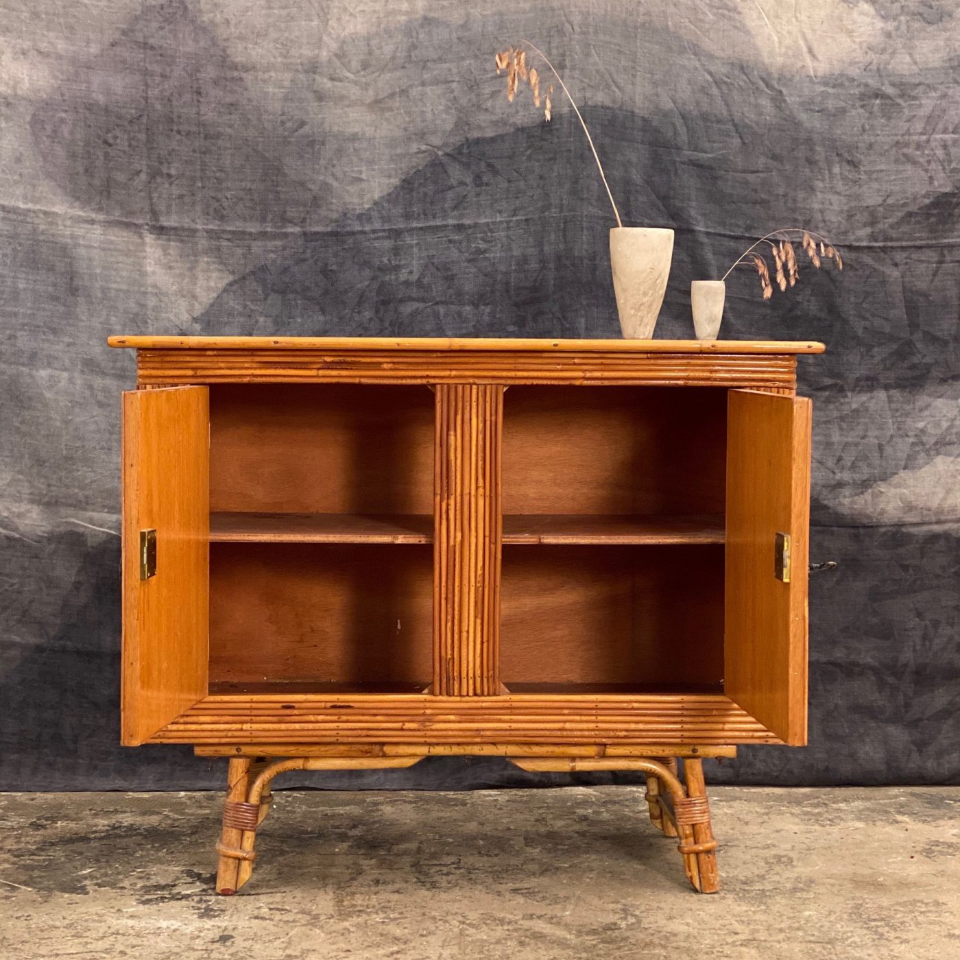 midcentury-rattan-buffet0001