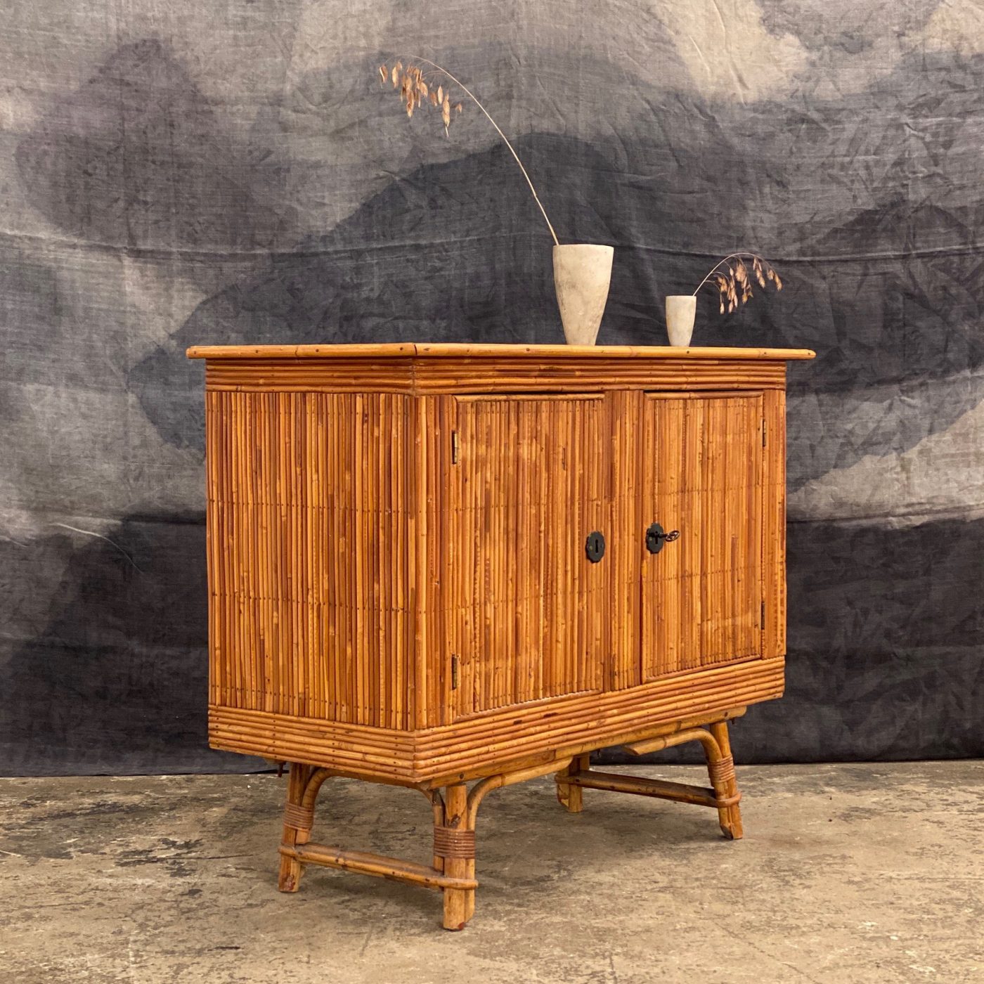 midcentury-rattan-buffet0006