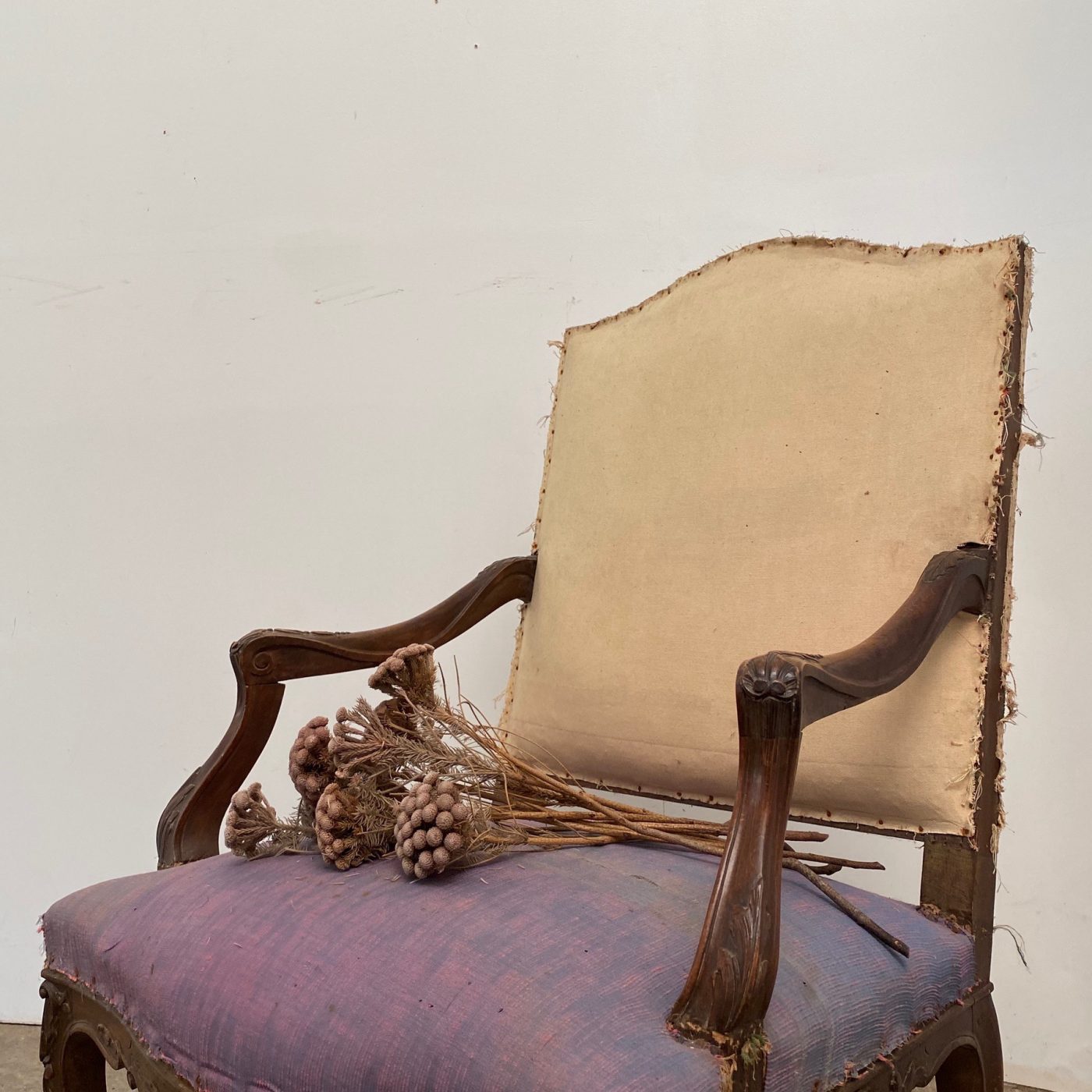 french-antique-armchairs0003