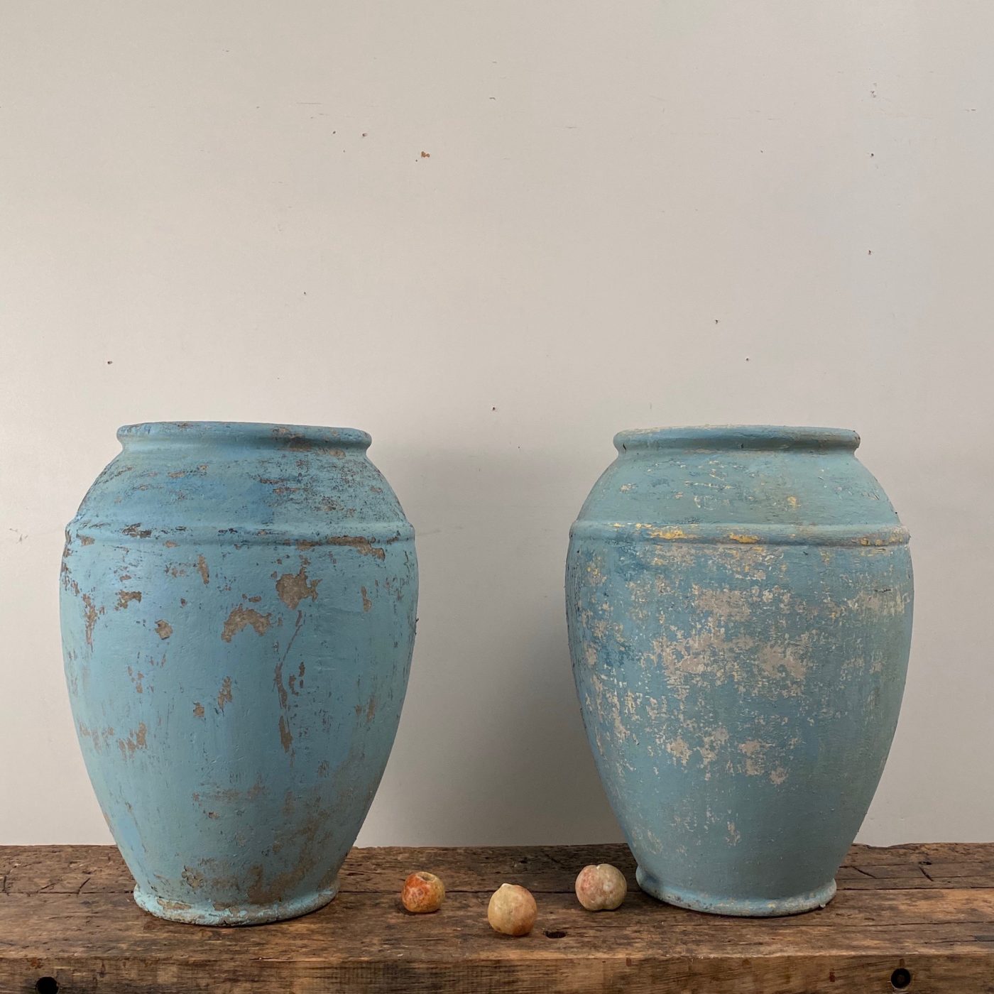 objet-vagabond-concrete-vases0002