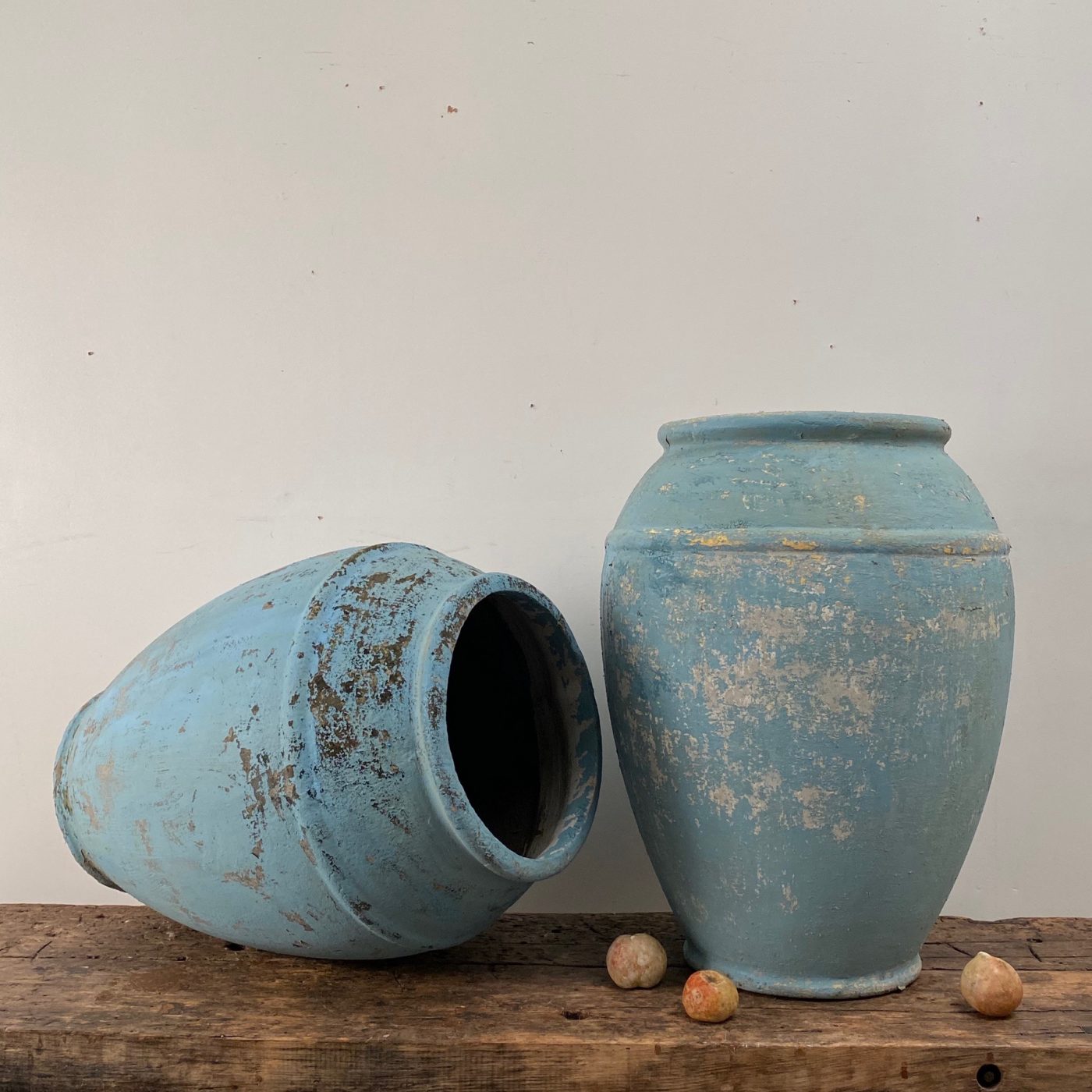 objet-vagabond-concrete-vases0003