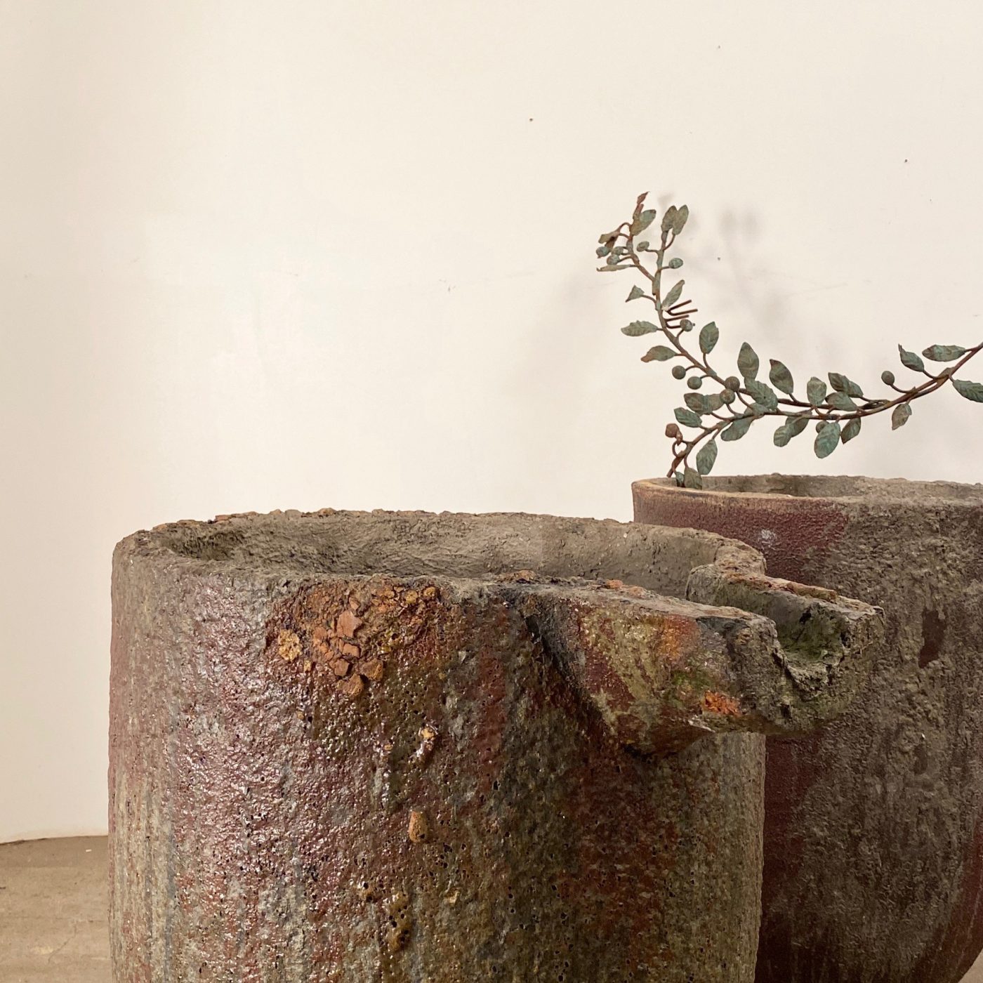 objet-vagabond-foundry-pots0001