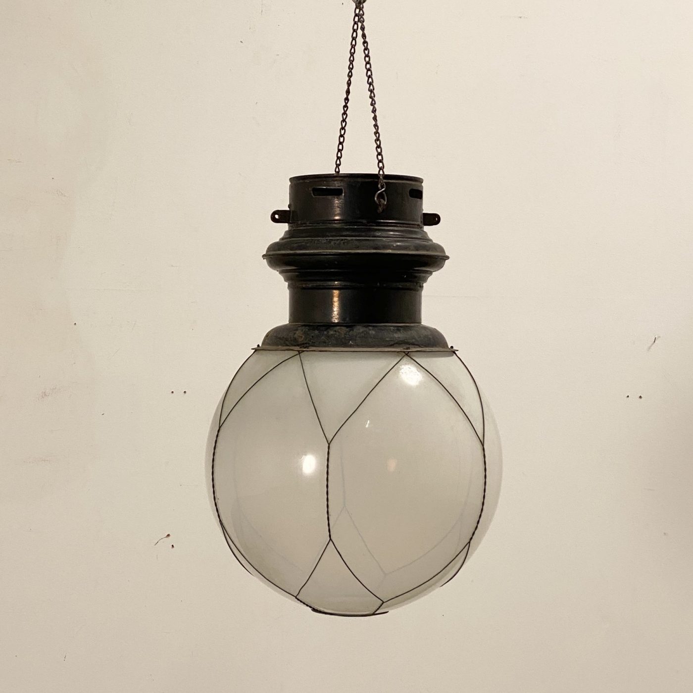 objet-vagabond-industrial-lantern0002