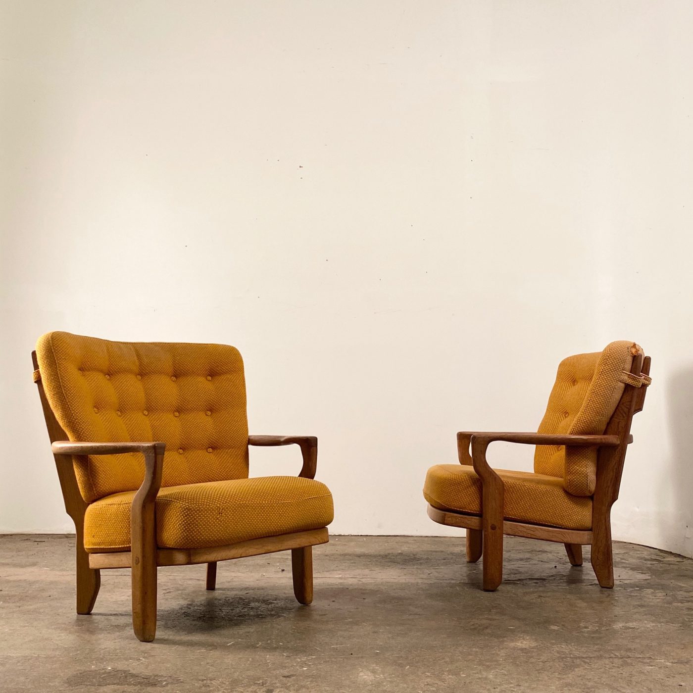 objet-vagabond-midcentury-armchairs0004