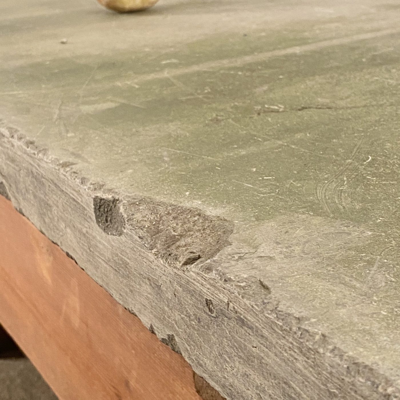 objet-vagabond-stone-low-table0003