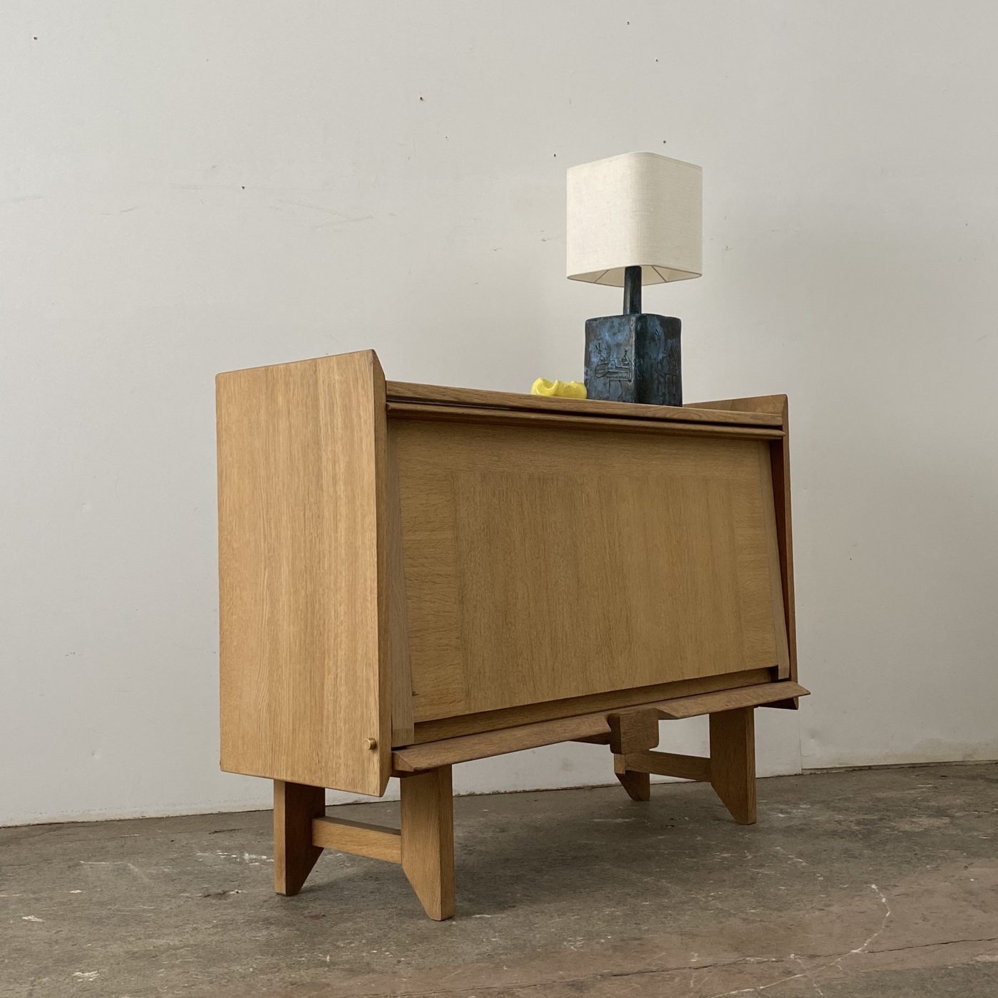 objet-vagabond-midcentury-cabinet0001