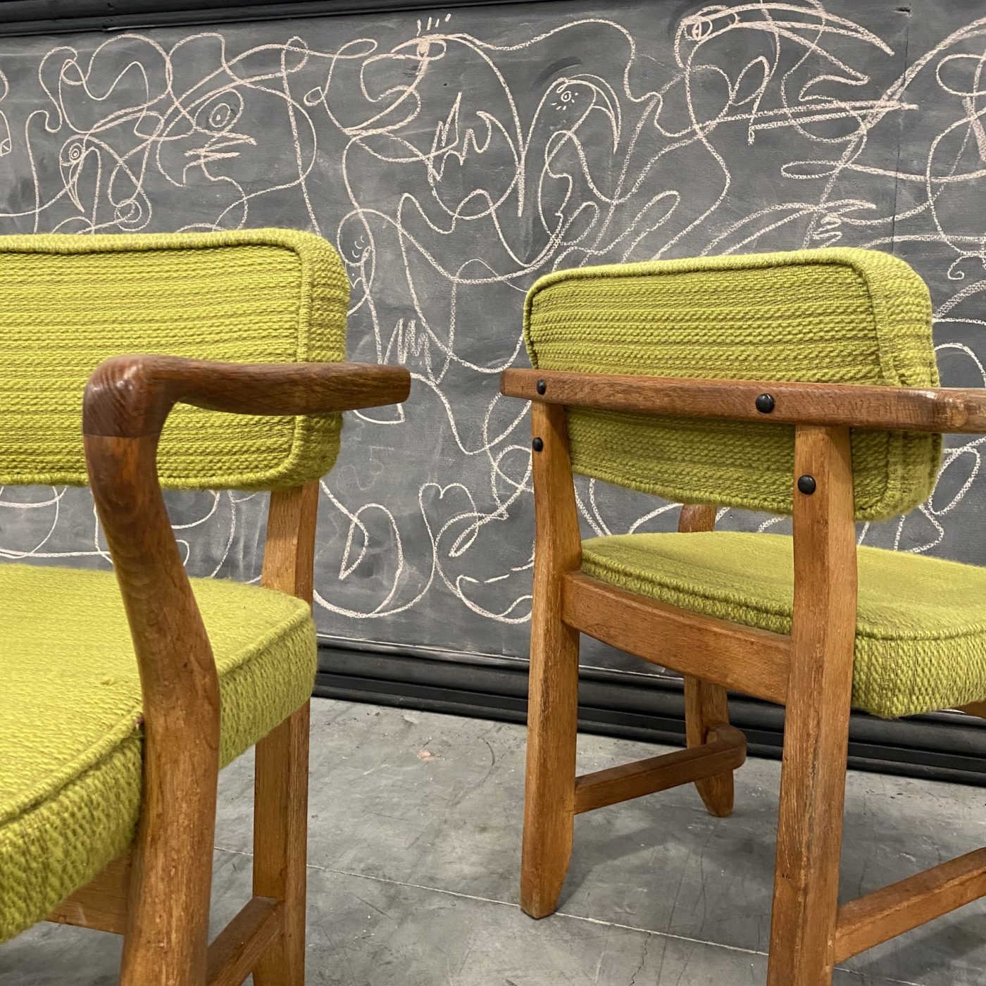 objet-vagabond-midcentury-armchairs0000