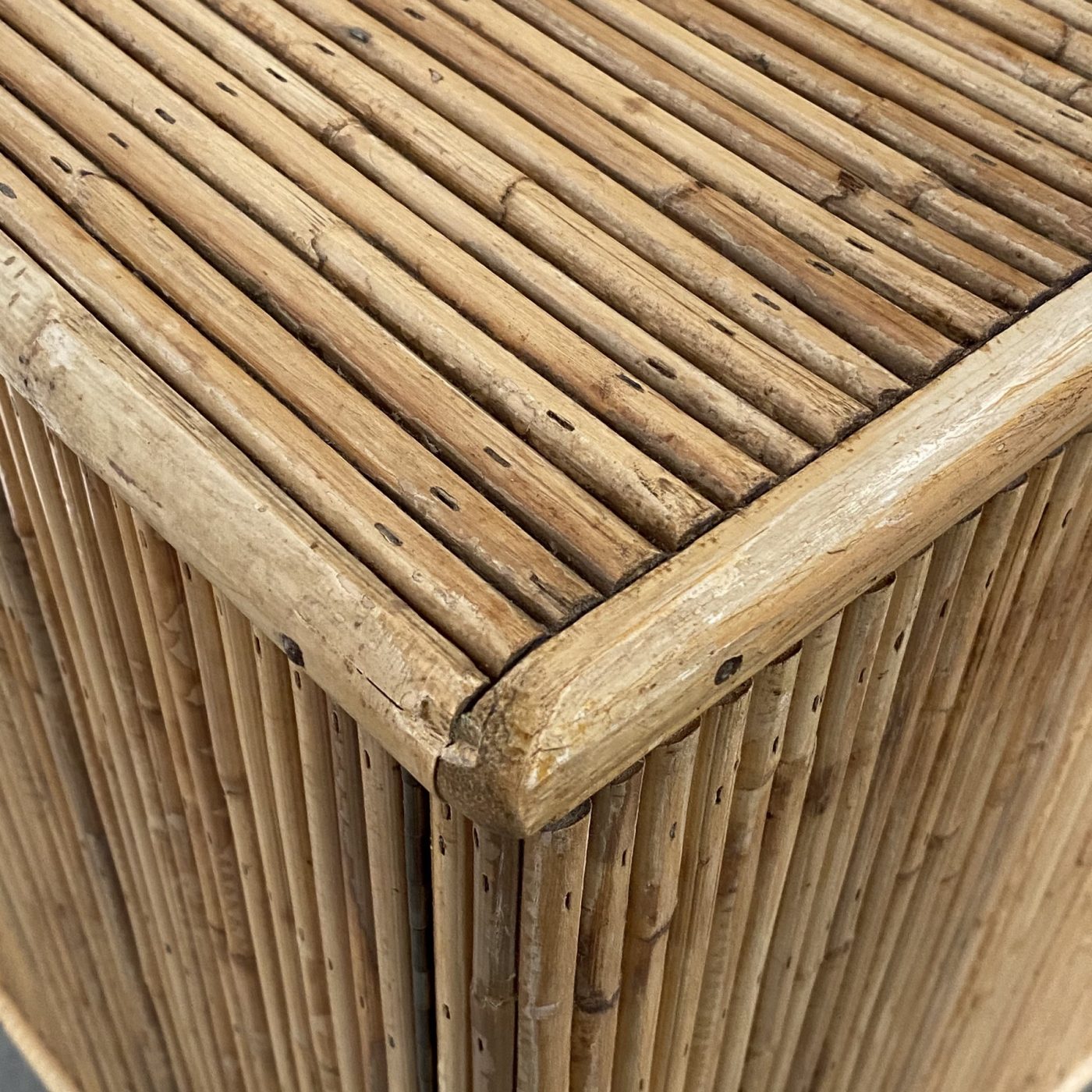 objet-vagabond-rattan-sideboard0006