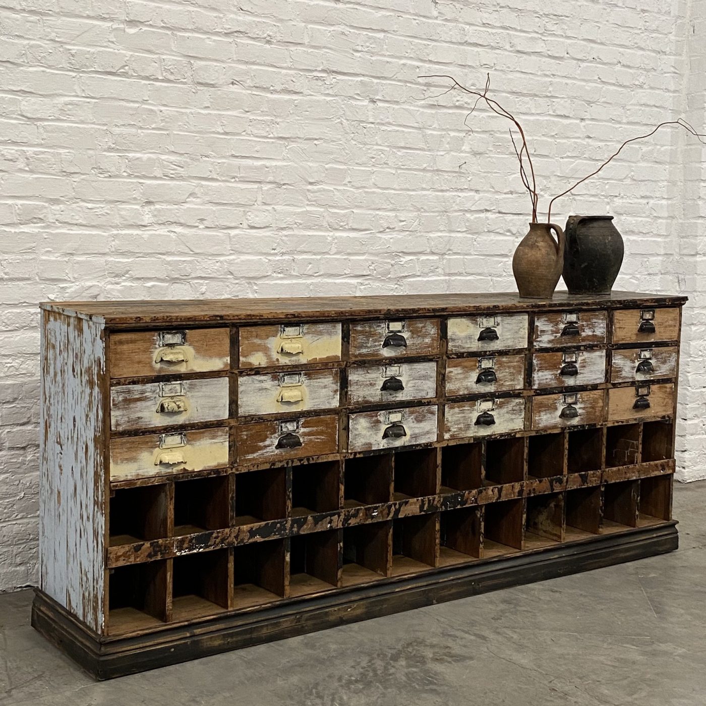 objet-vagabond-industrial-chest0004