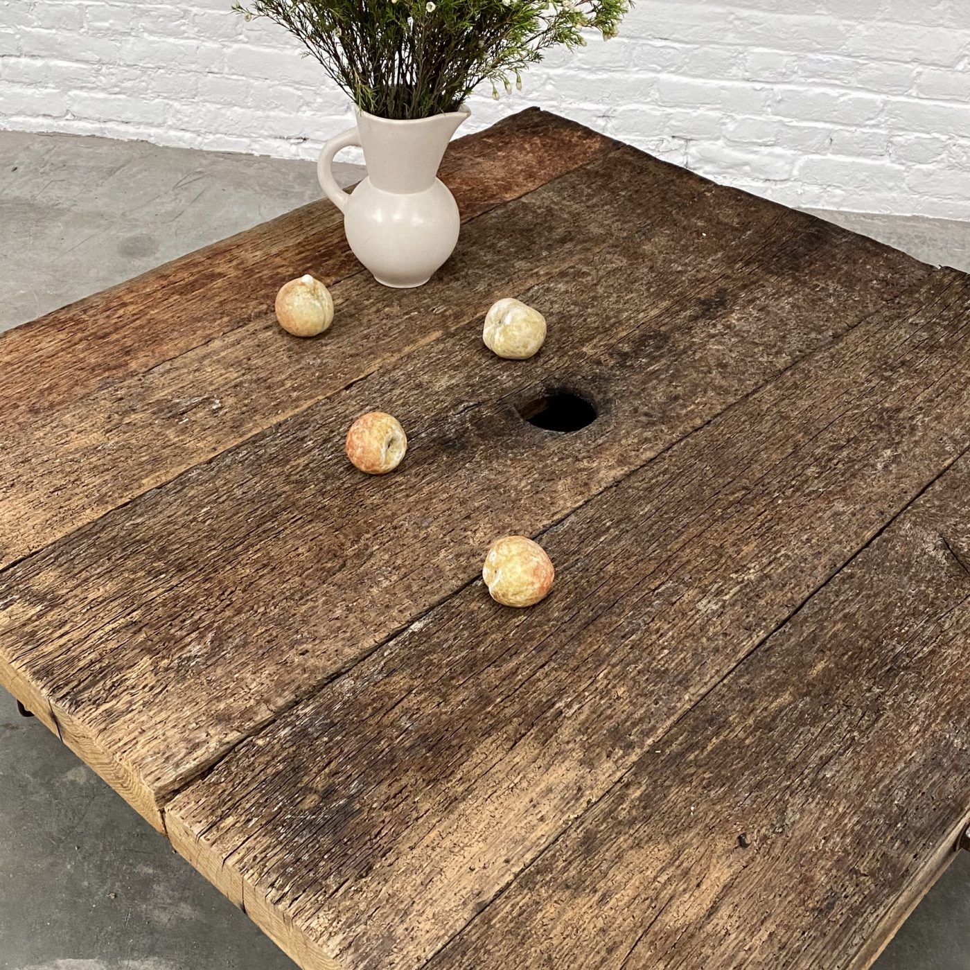 objet-vagabond-industrial-table0002