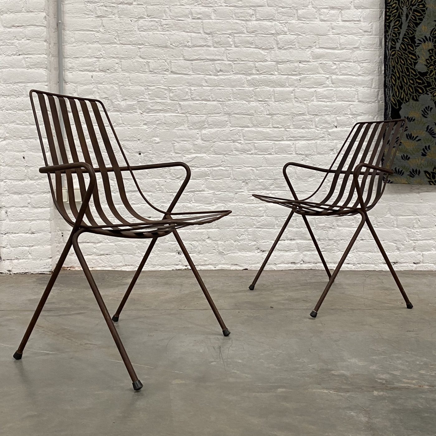 objet-vagabond-metal-armchairs0003