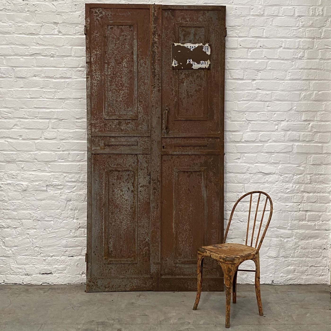 objet-vagabond-painted-doors0006