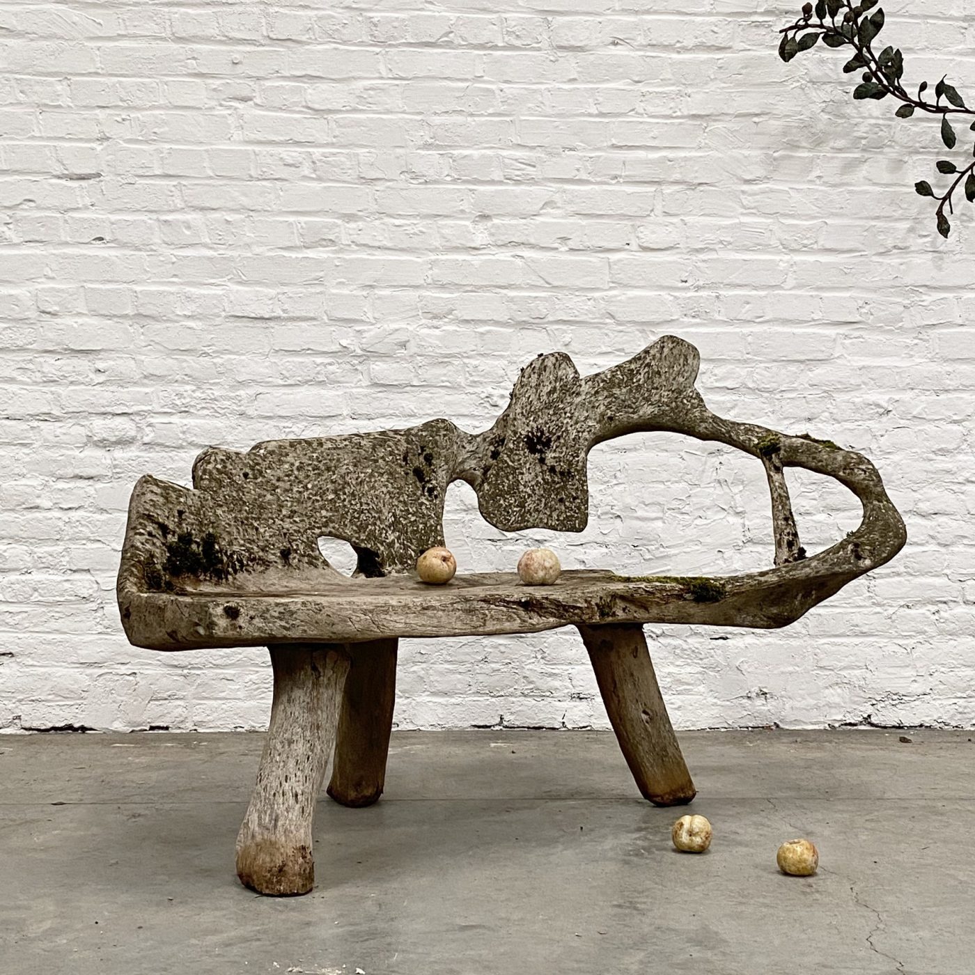 objet-vagabond-primitive-bench0004