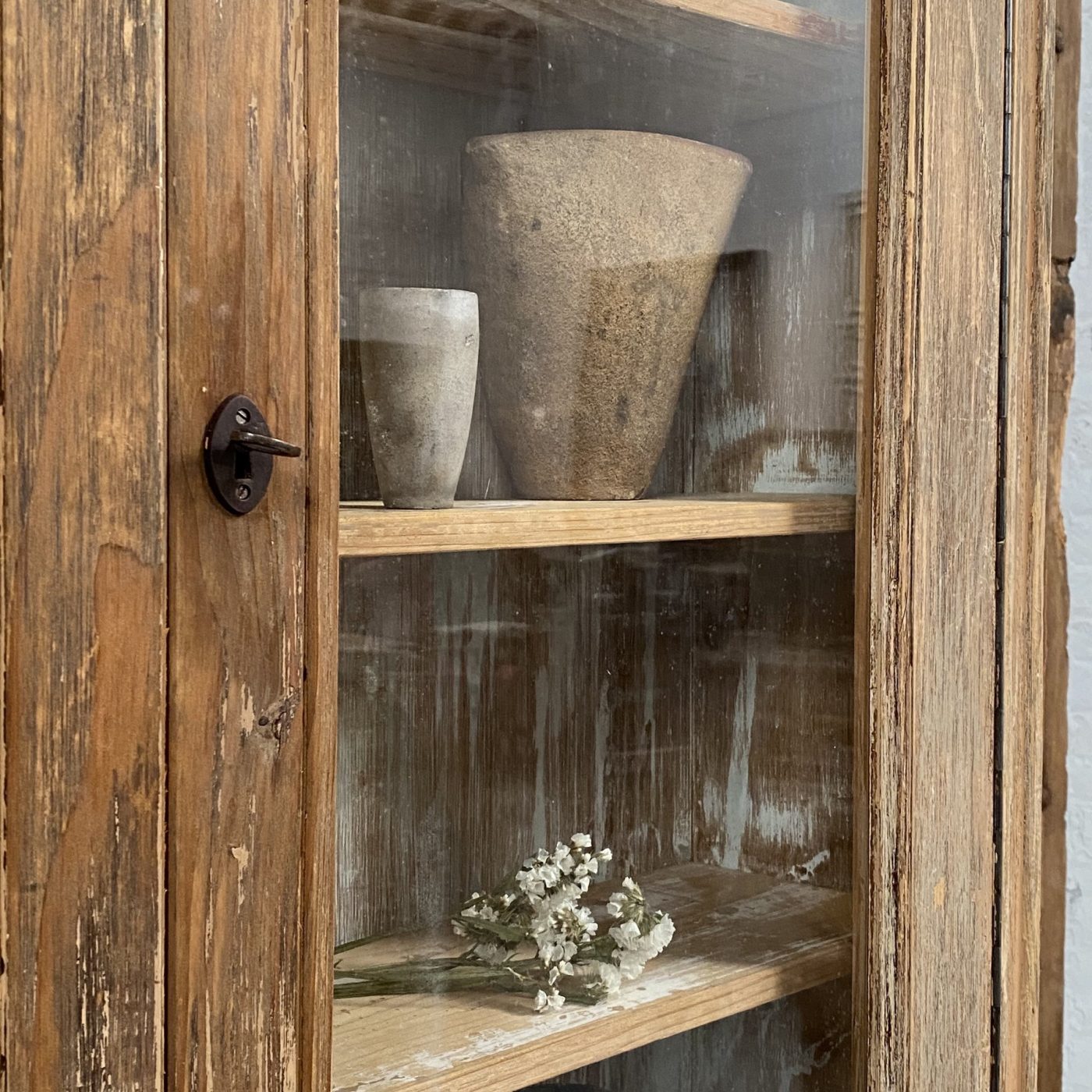 objet-vagabond-buffet-cabinet0000