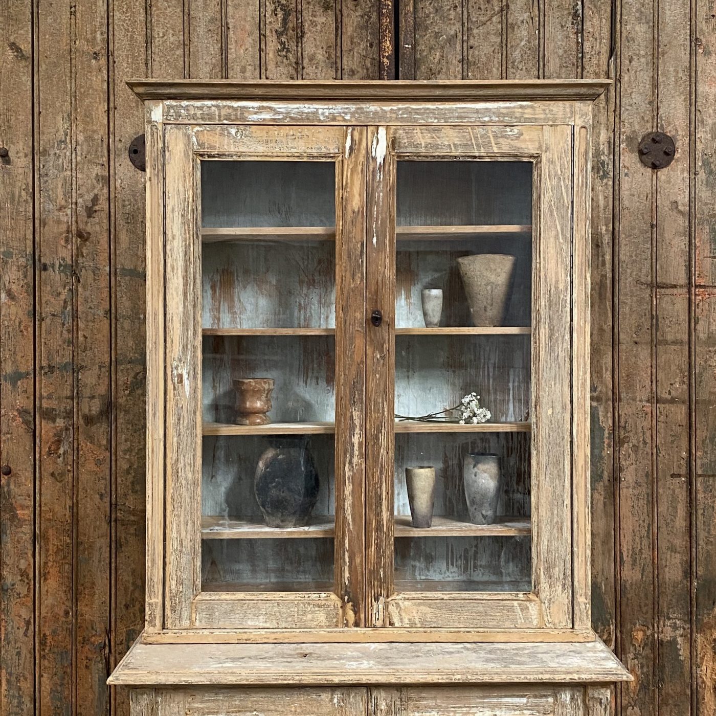 objet-vagabond-buffet-cabinet0003