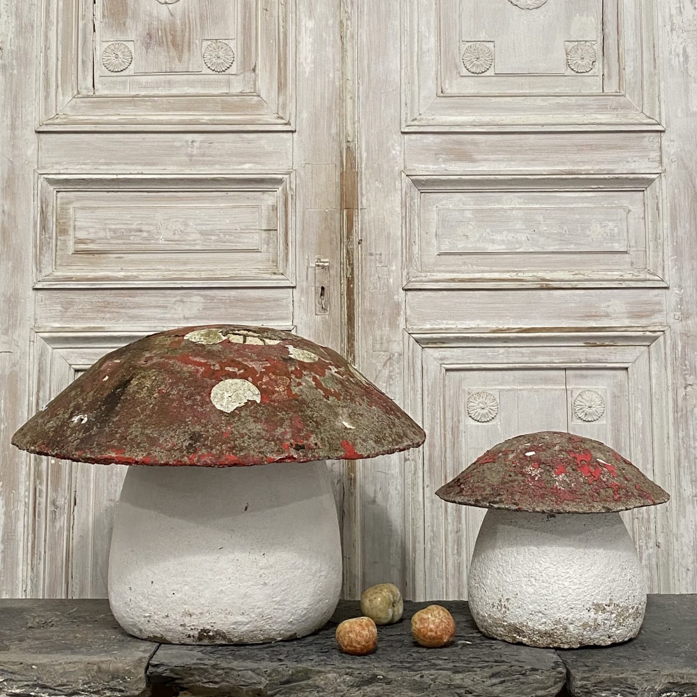 objet-vagabond-concrete-mushrooms0006