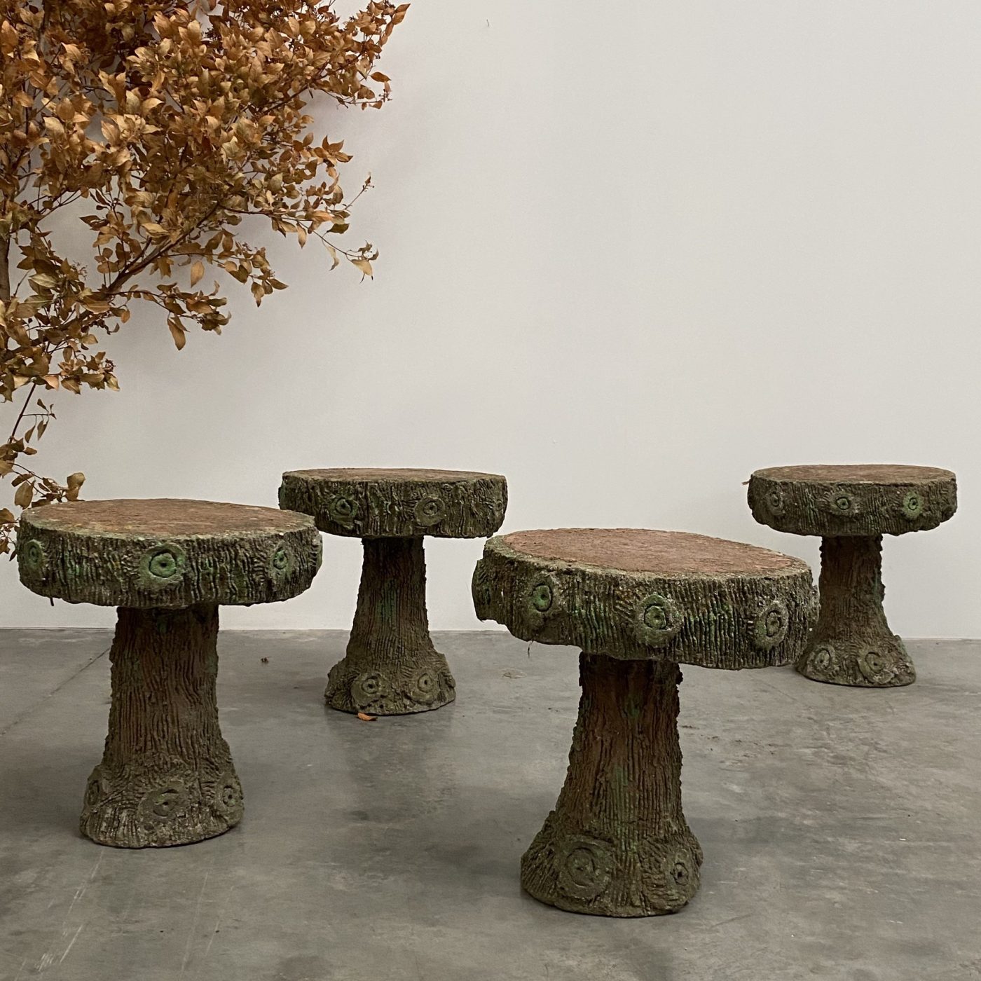 objet-vagabond-concrete-stools0004