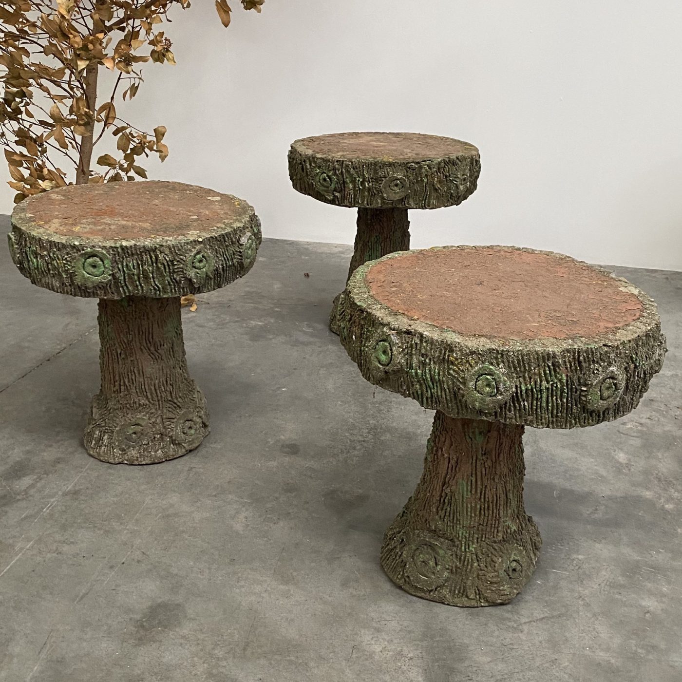 objet-vagabond-concrete-stools0008