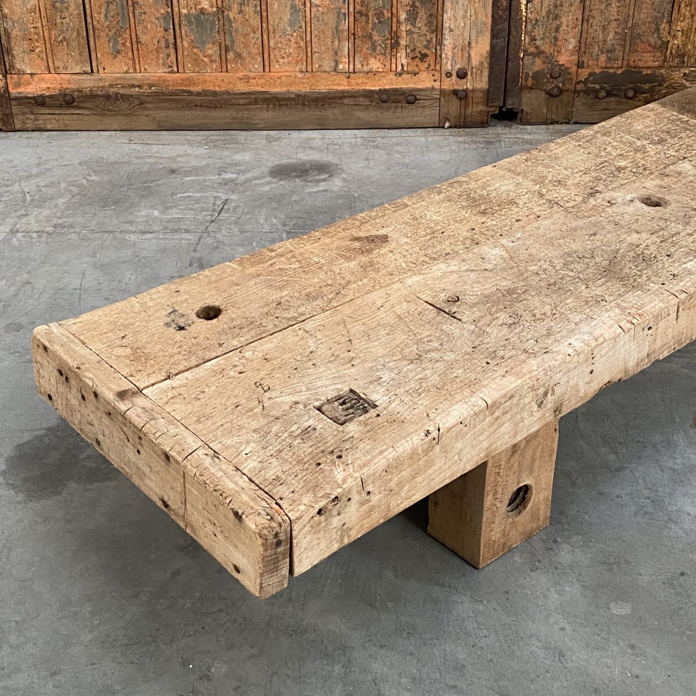 objet-vagabond-primitive-table0001