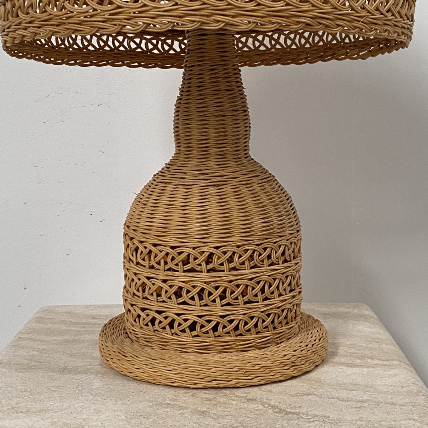 objet-vagabond-rattan-lamps0001