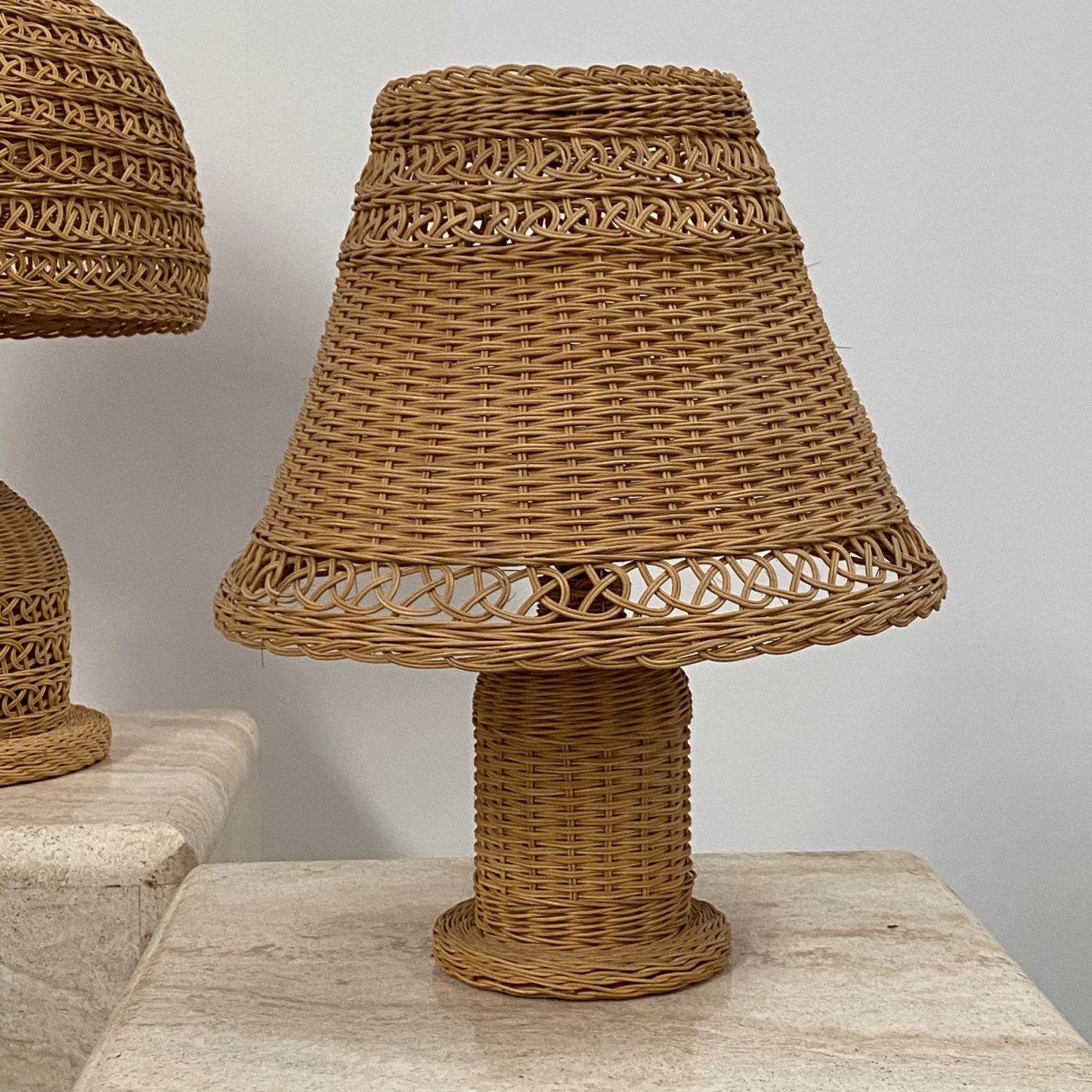 objet-vagabond-rattan-lamps0007