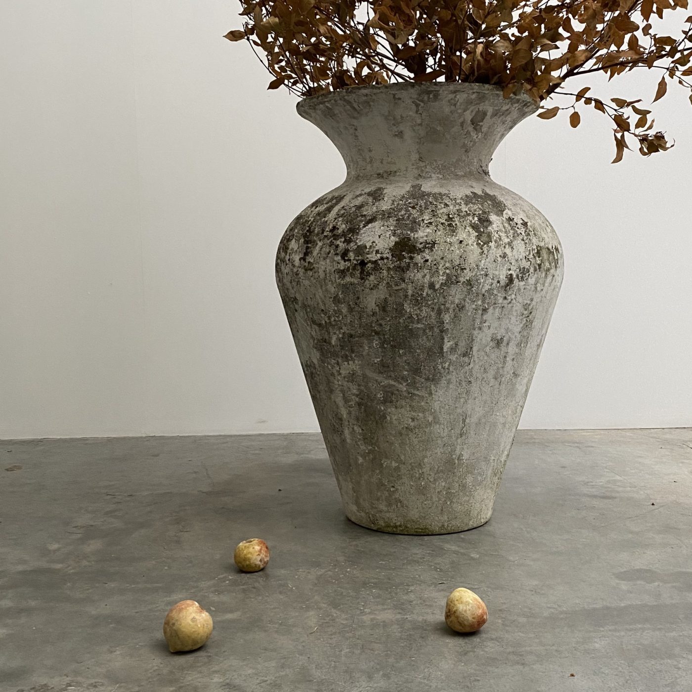 objet-vagabond-concrete-vase0004