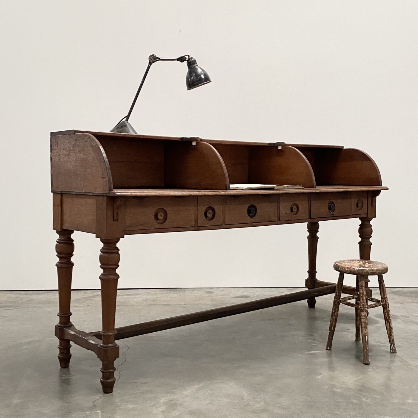 objet-vagabond-large-desk0009