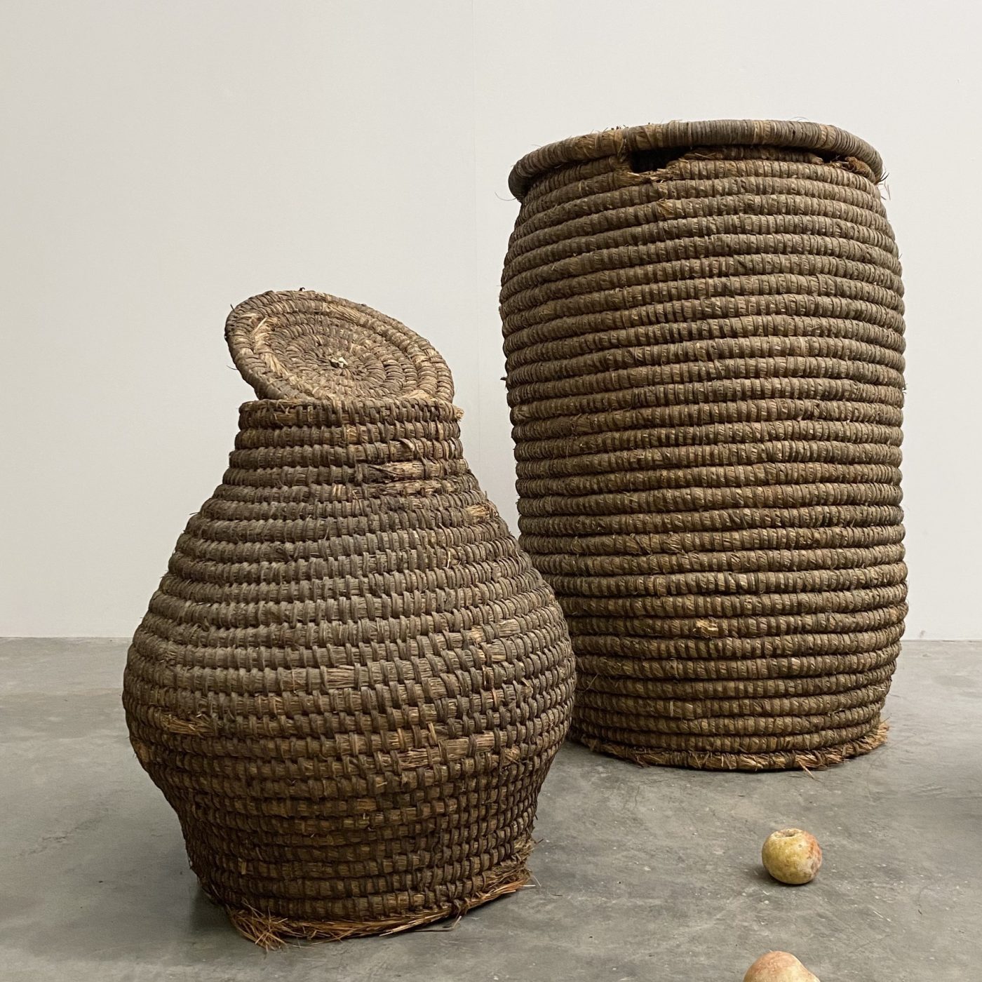 objet-vagabond-rope-vases0000