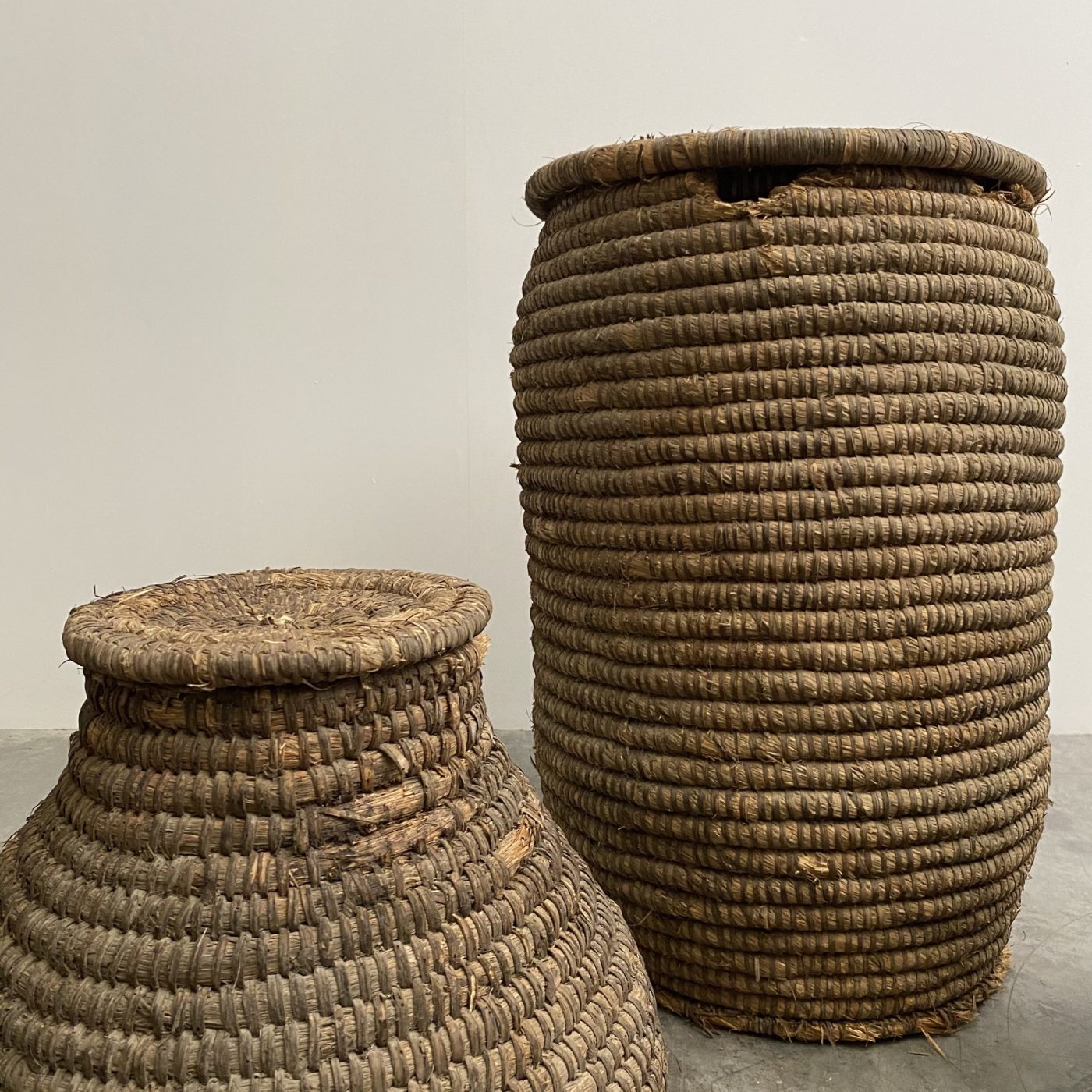 objet-vagabond-rope-vases0002