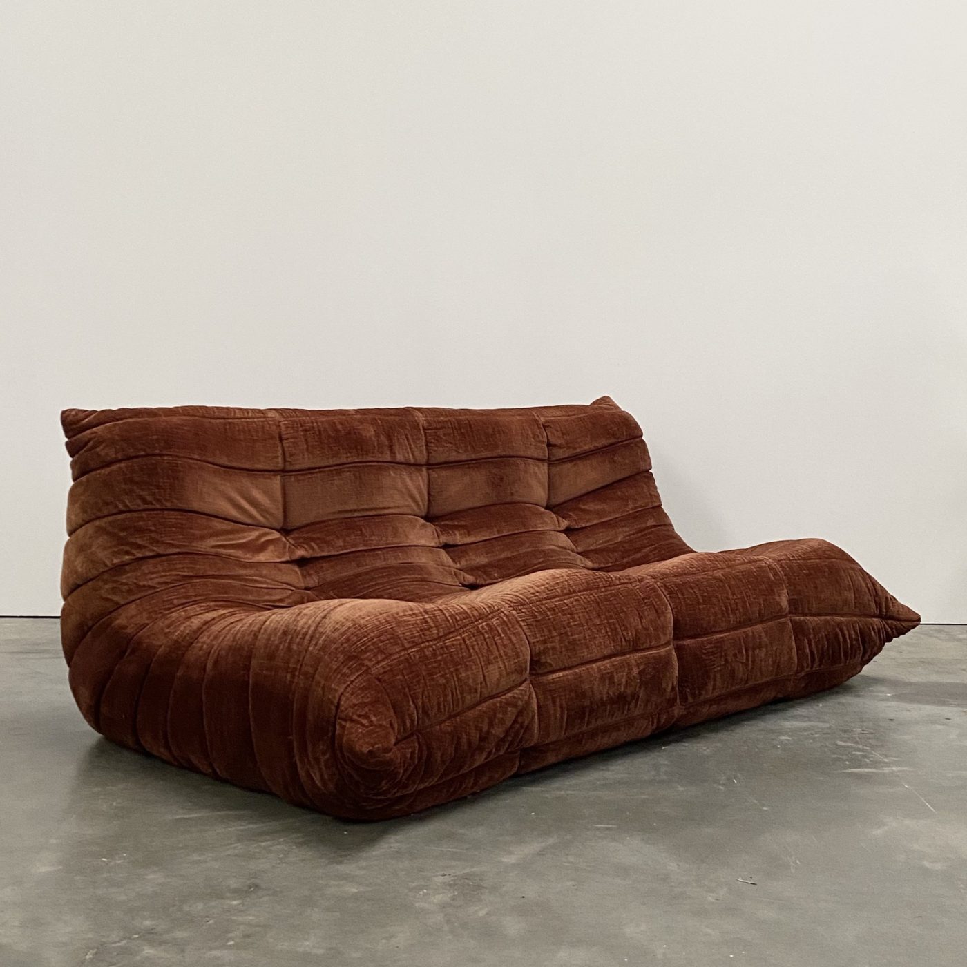 objet-vagabond-togo-sofa0003